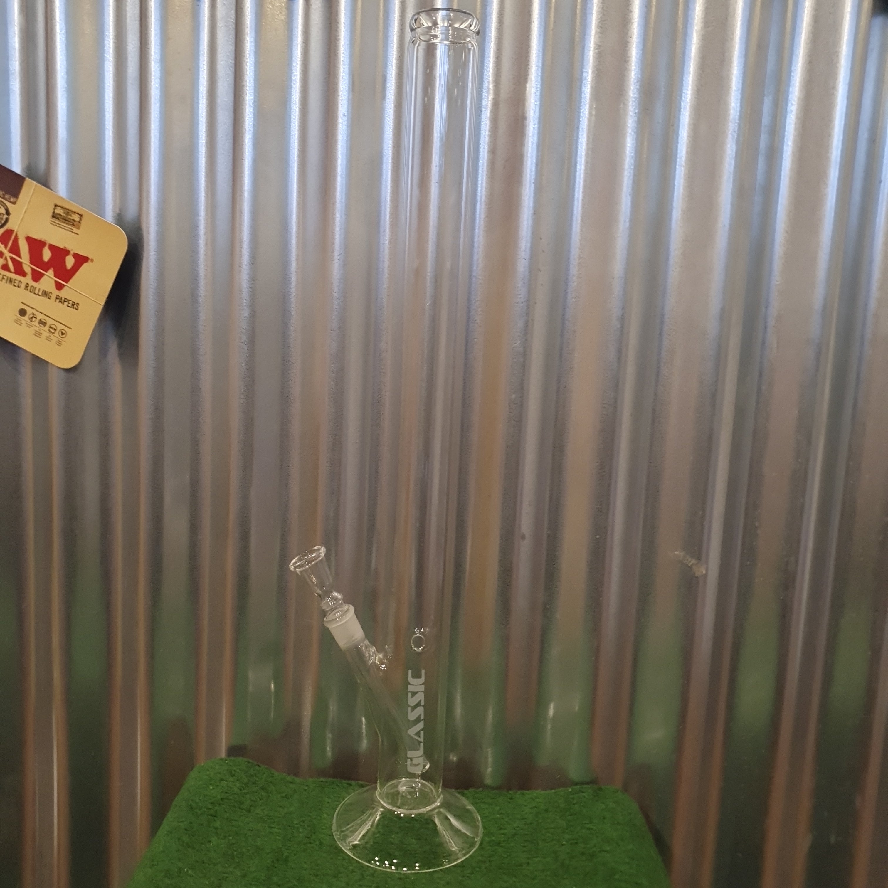 Glassic XL Glass Bong - 60cm