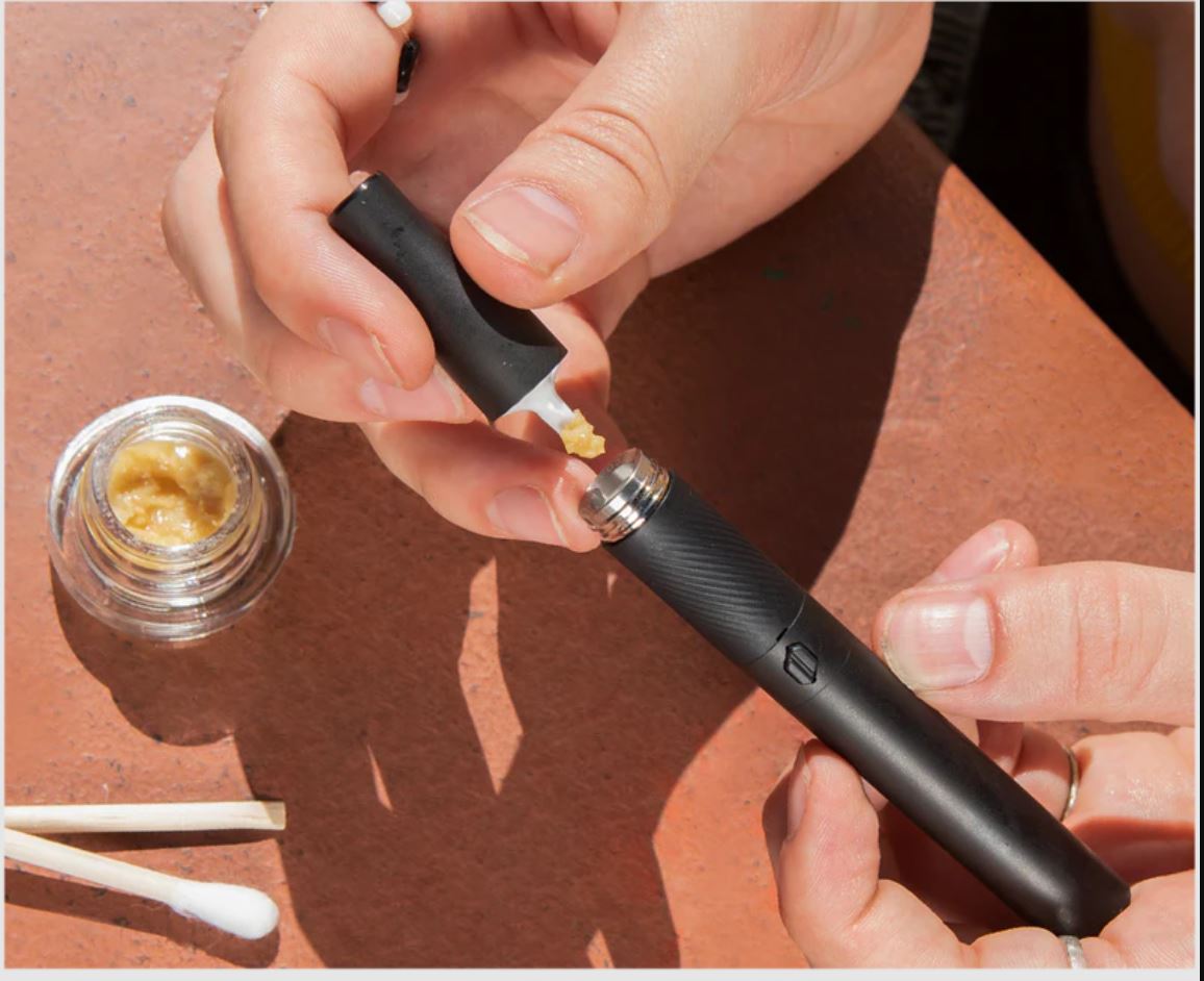 The All New Puffco Plus Portable Vapourizer - Pearl