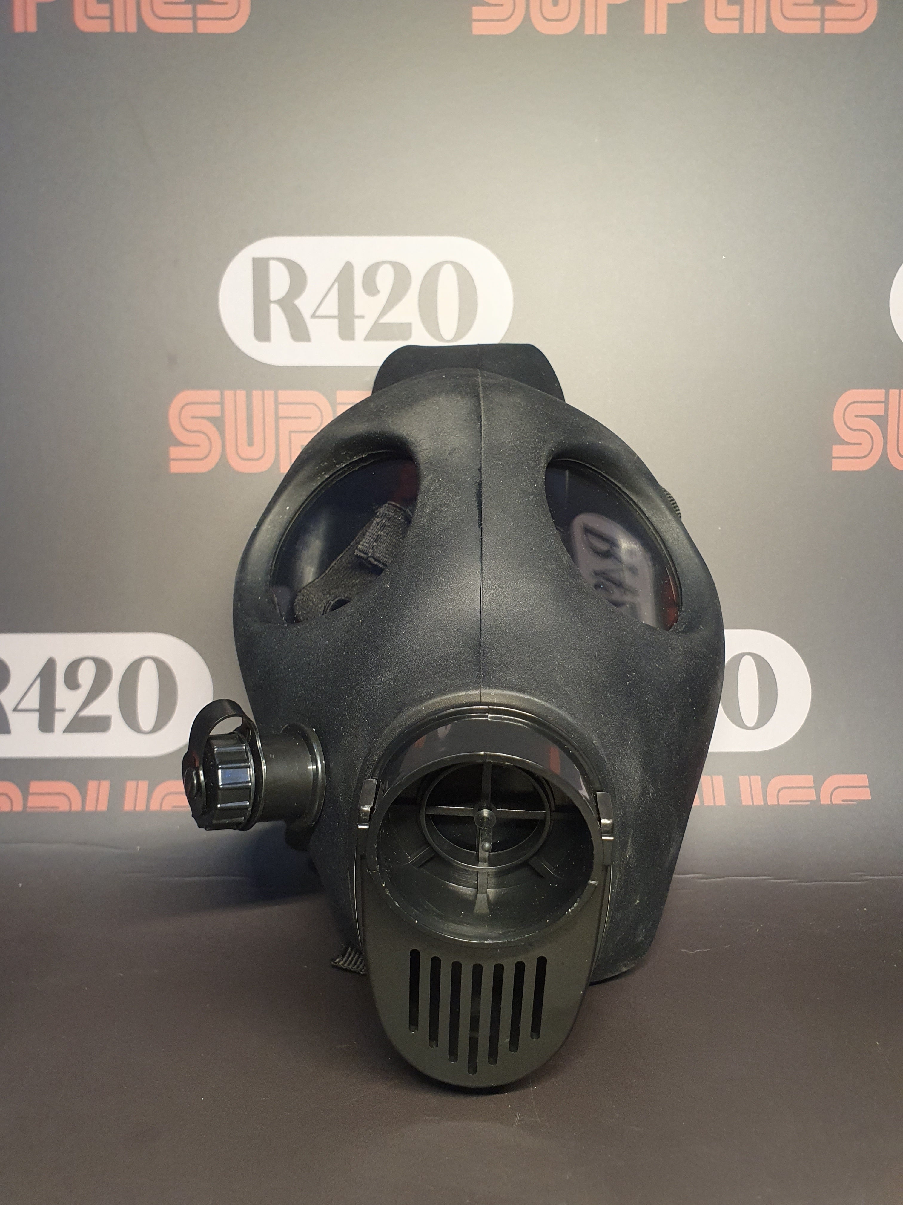 Gas Mask Bong
