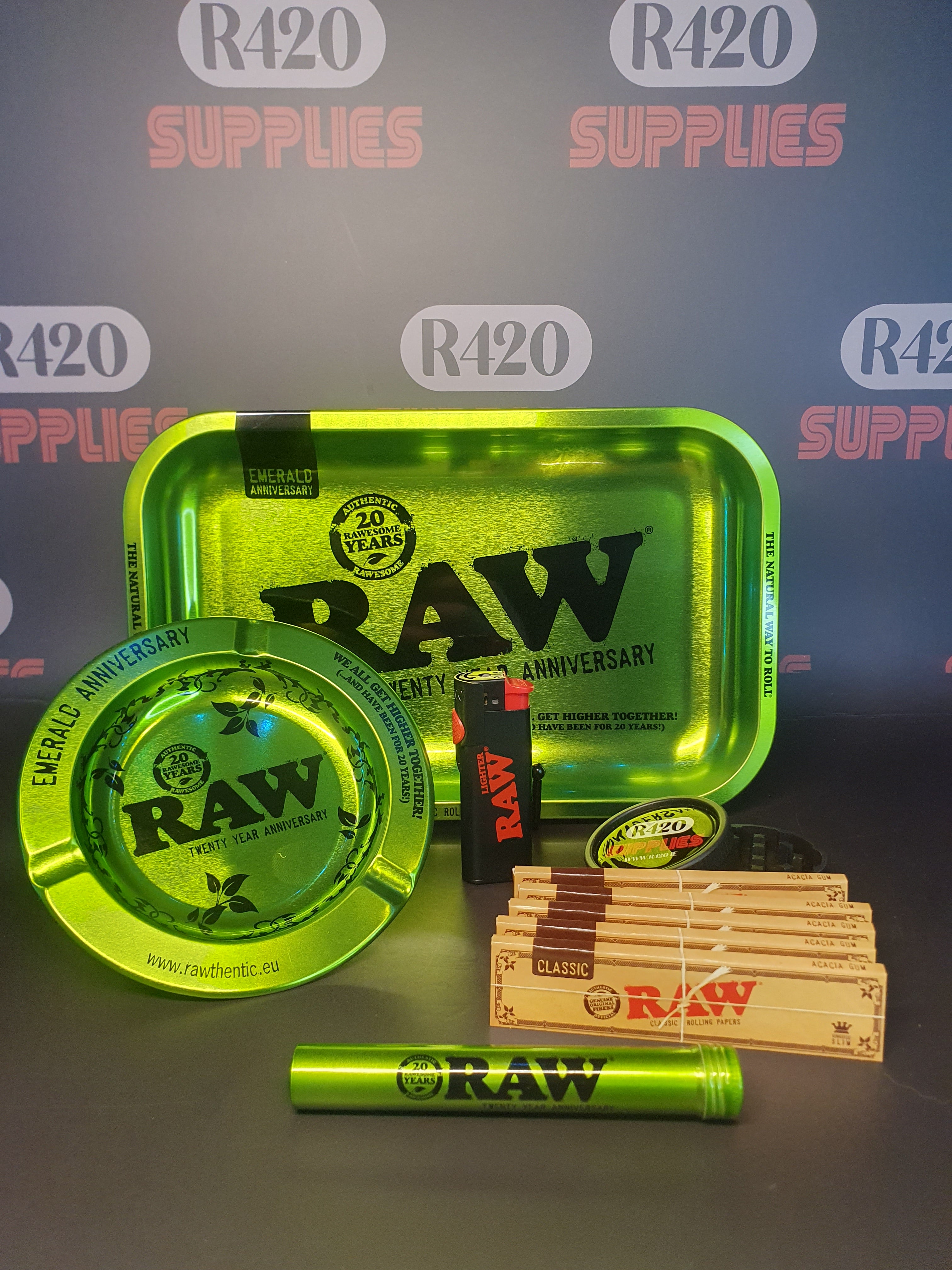 RAW 20th Anniversary Giftset