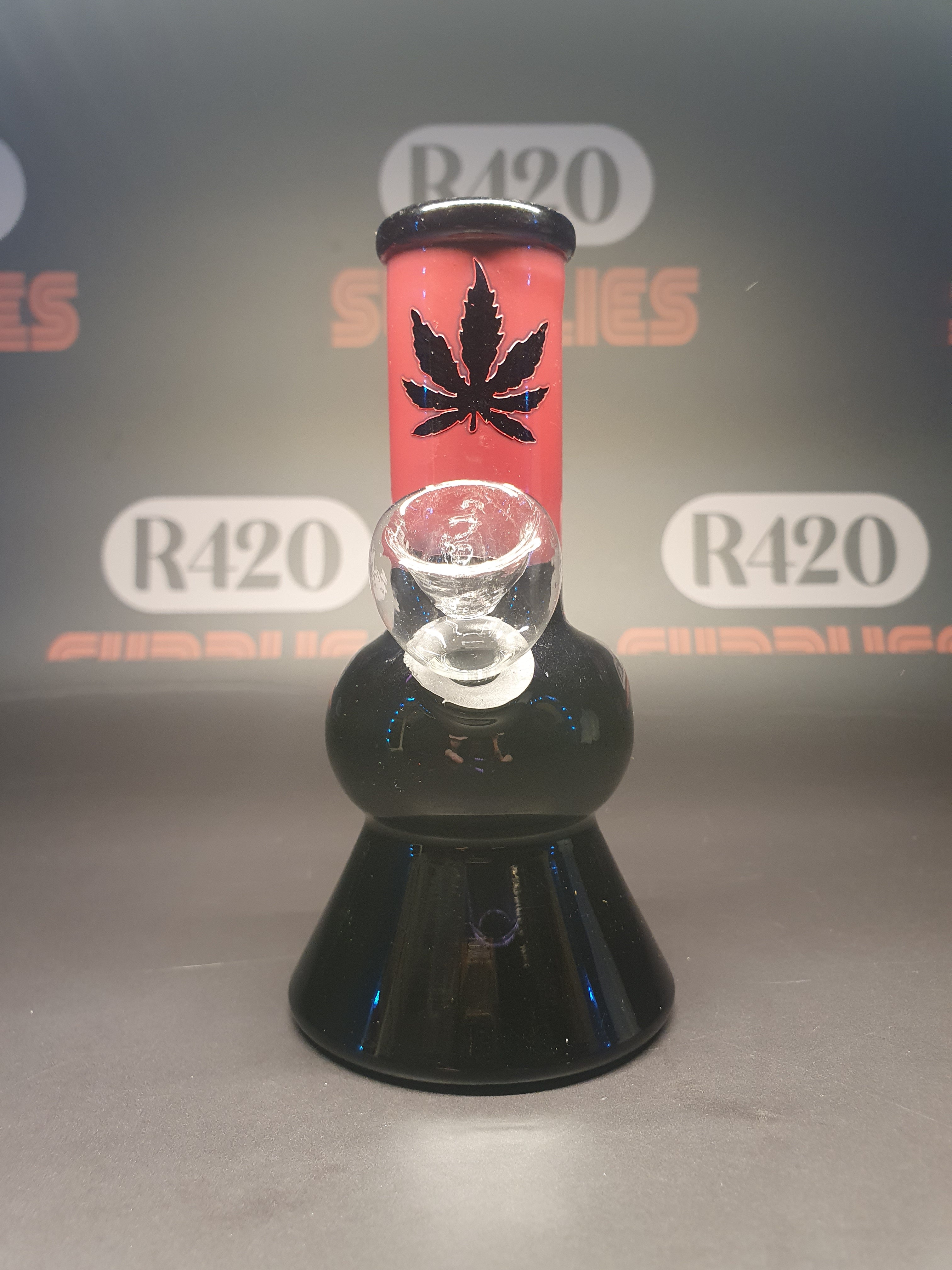 Mini Glass Bong - 136mm - Black