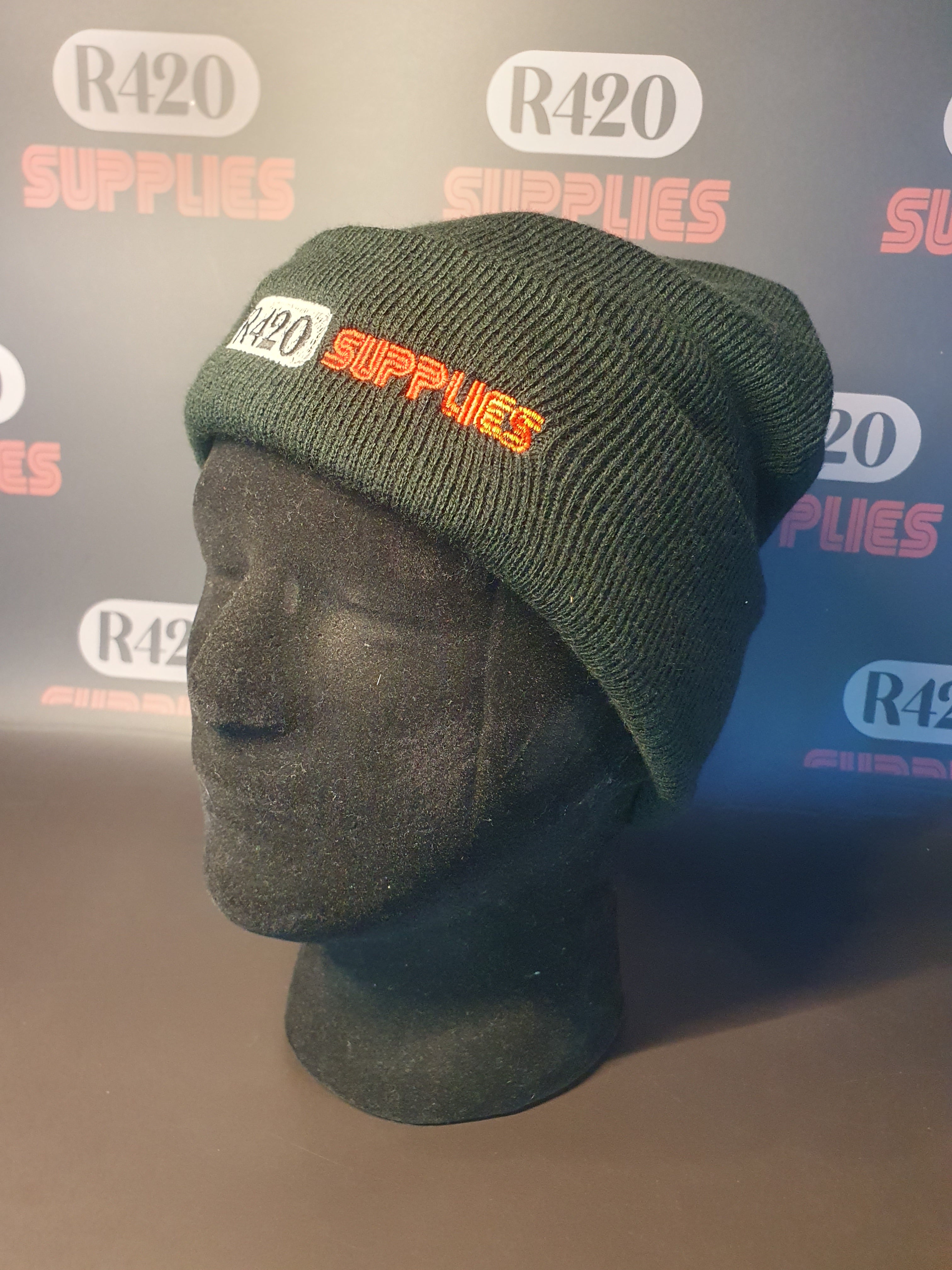 R420 Beanie Hat - Black