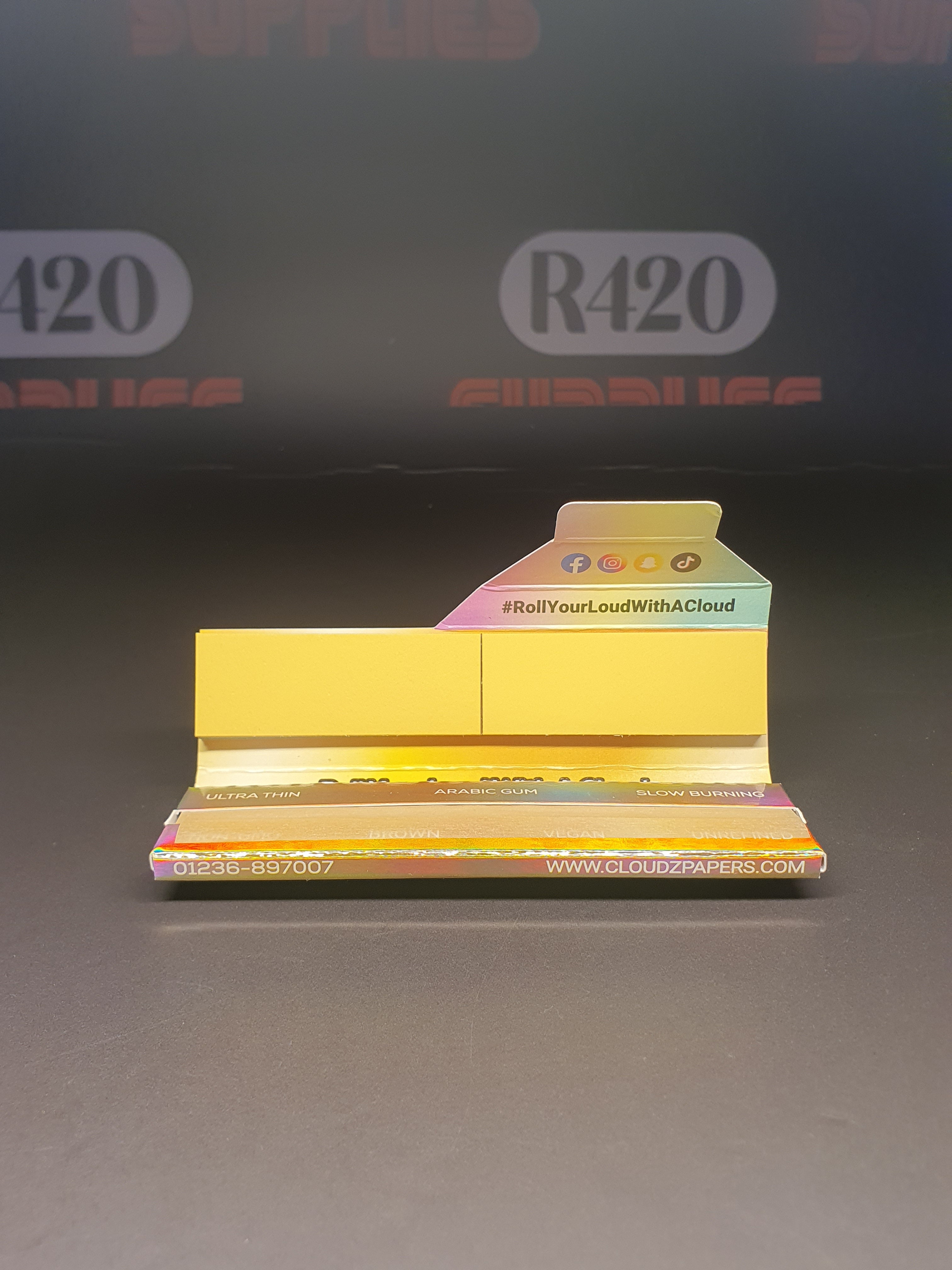 Cloudz King Size Rolling Papers & Tips - Brown