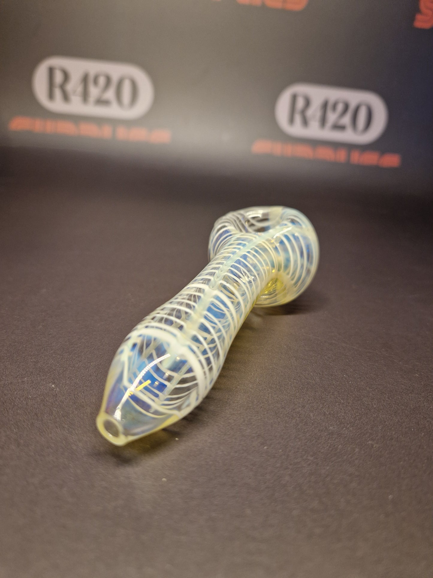 Glass Pipe - 12cm - Banana Kush