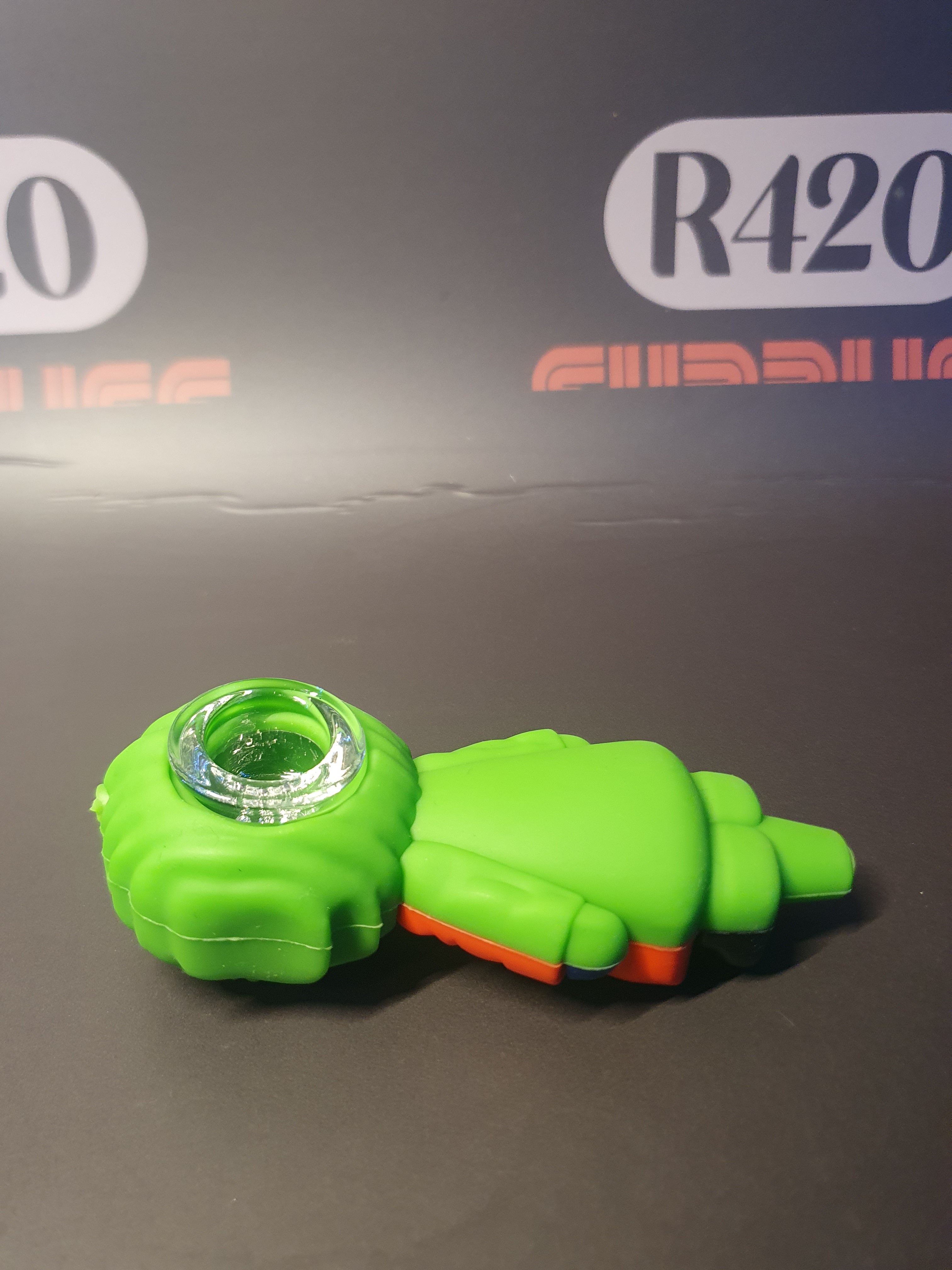 Smiling Joker Silicone Pipe - 105mm