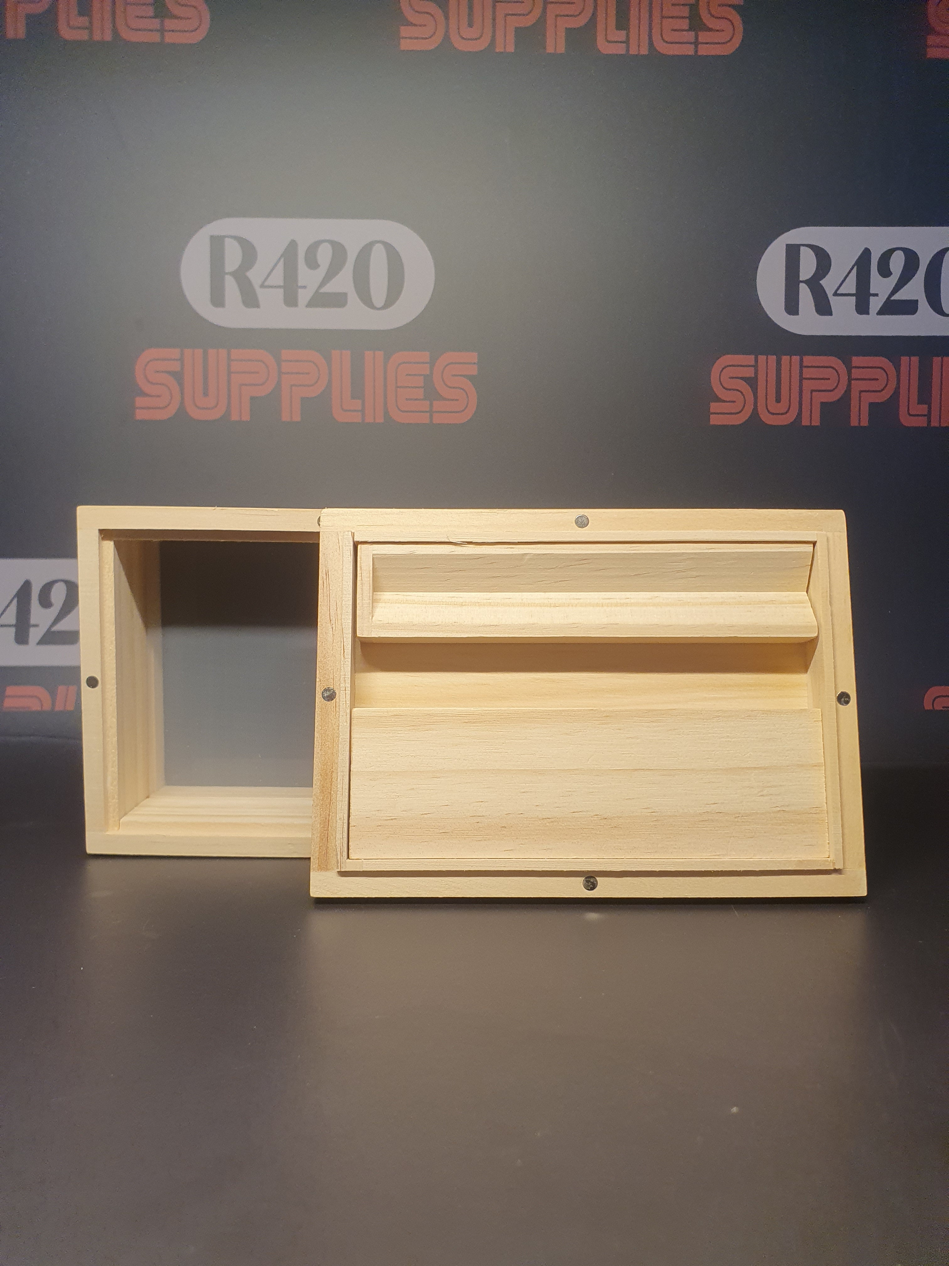 Wooden Sifter Box - Supreme
