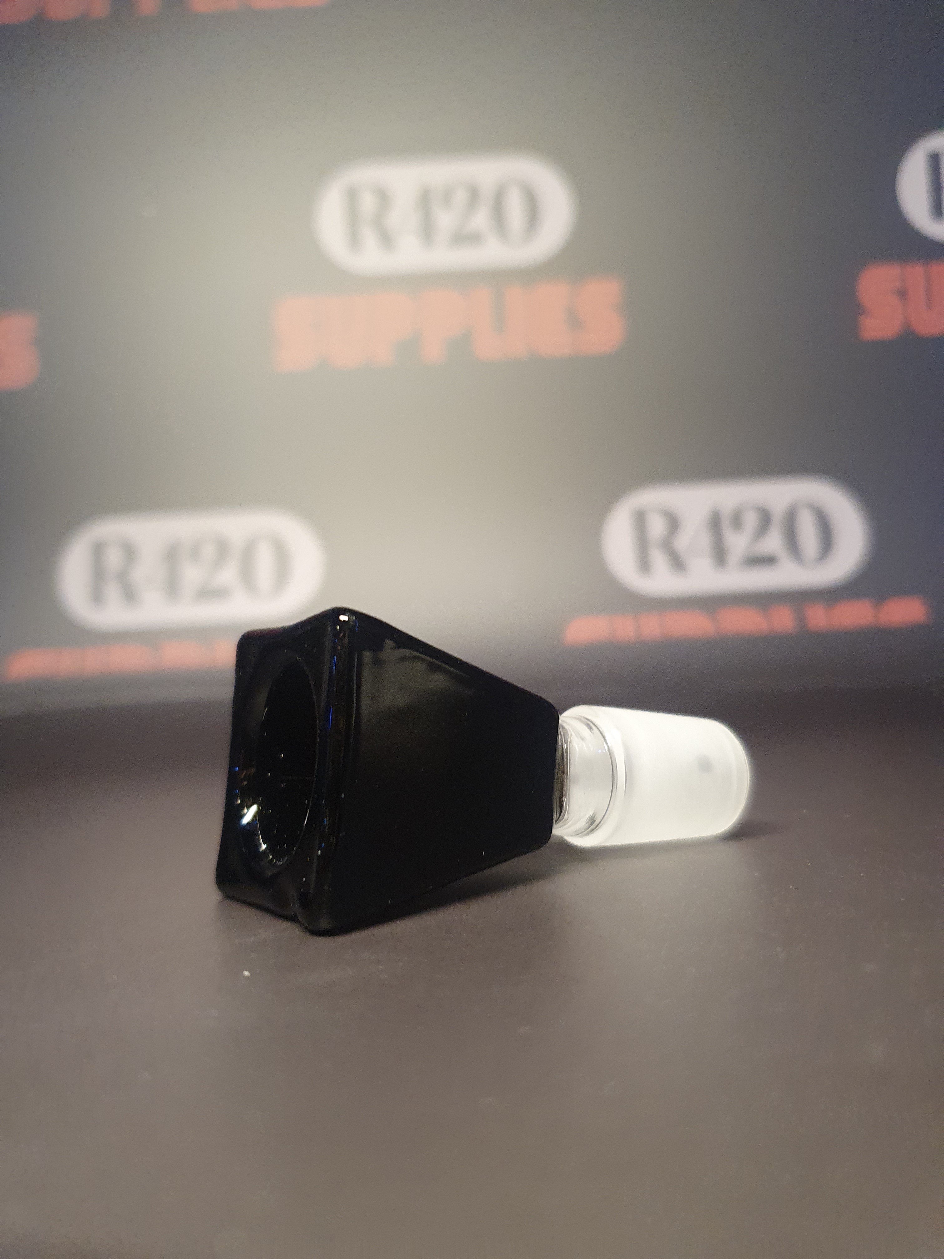 Black Cube Bowl - 18mm Male