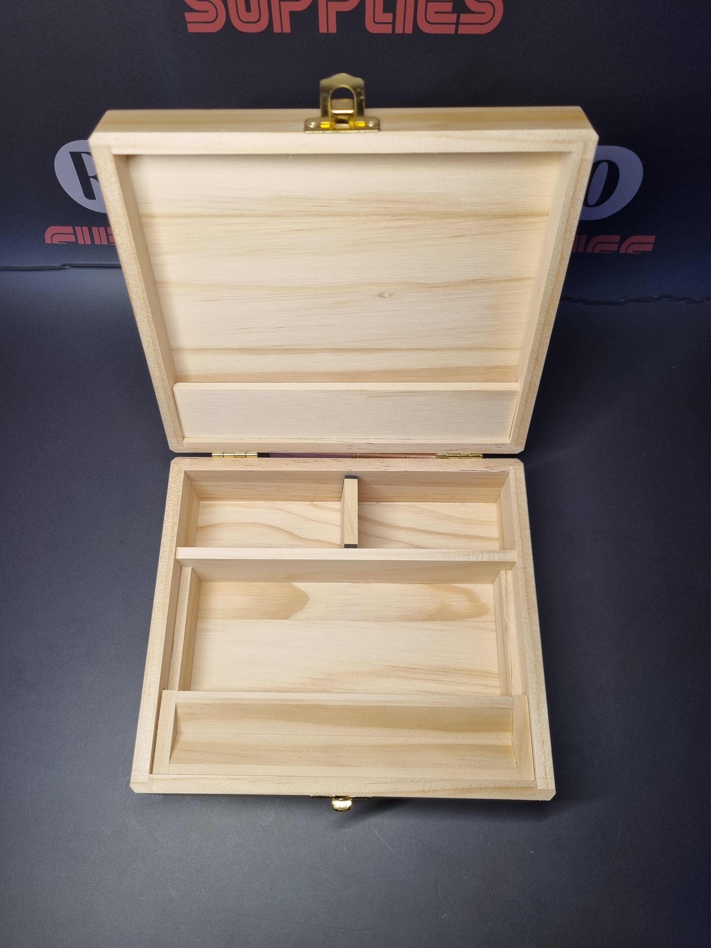 Buddies Wooden Rolling Box - Medium T3