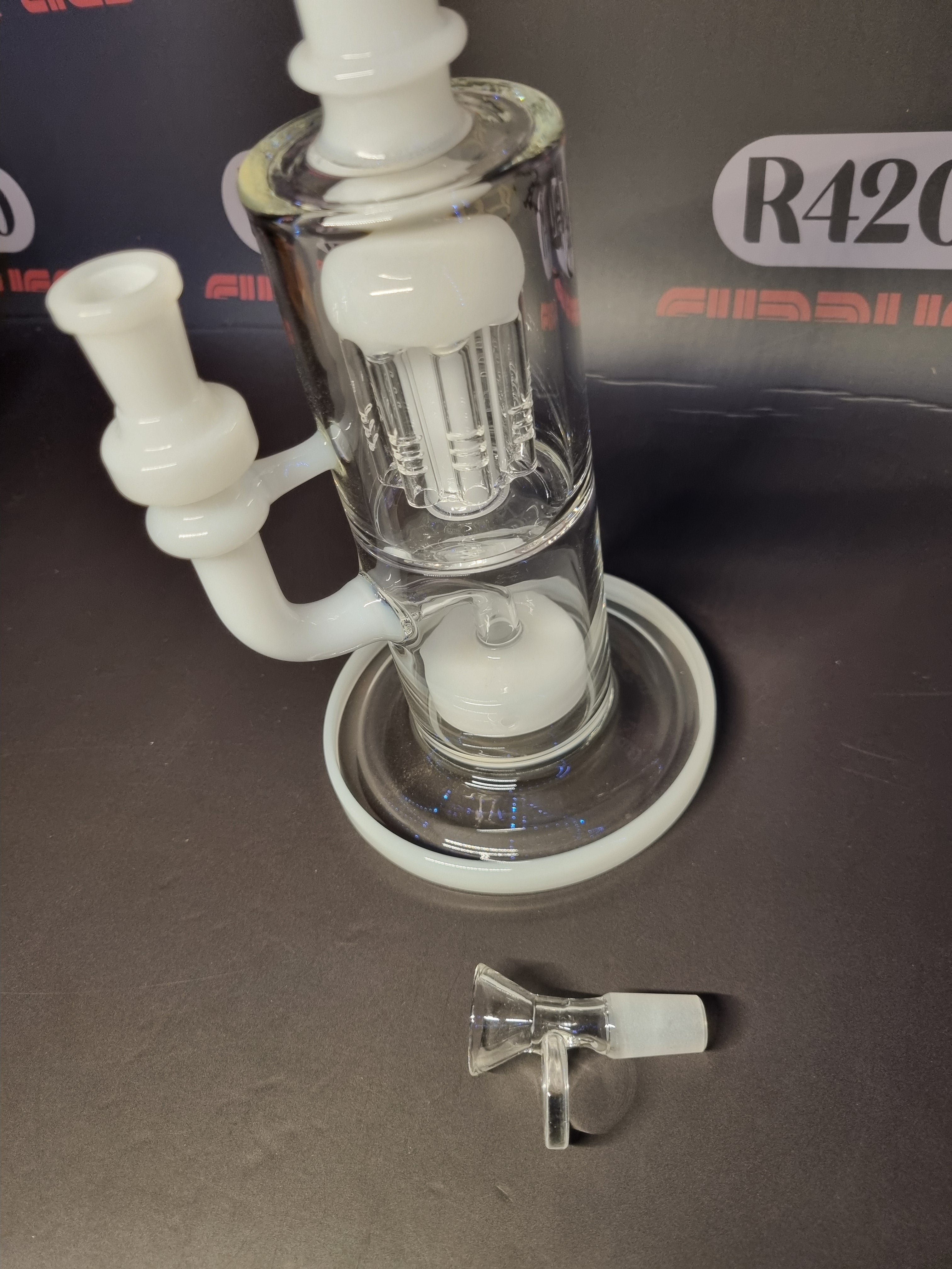 Black Leaf - Percolator Bong + Diffuser - H285mm - White