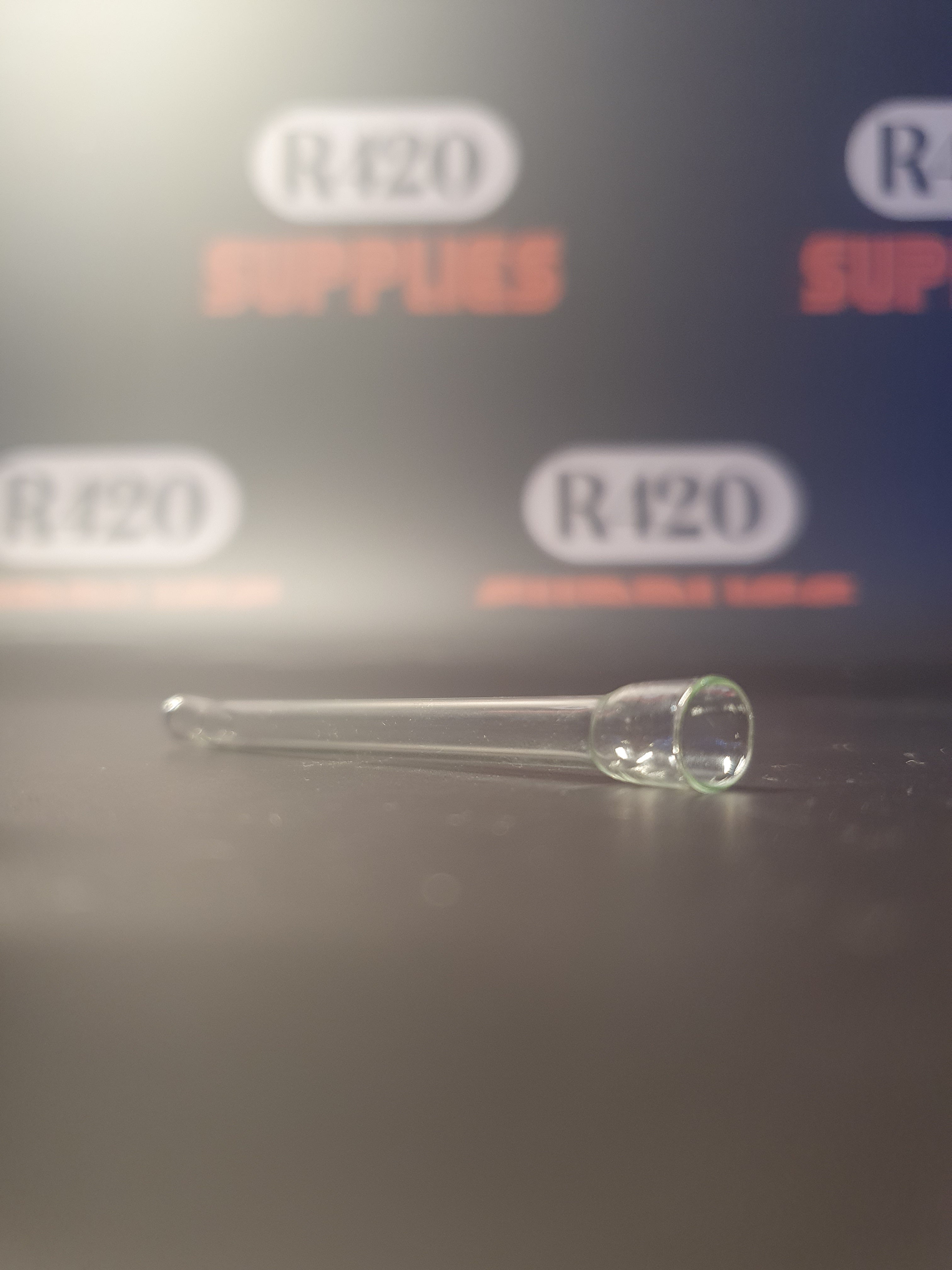 Simple Glass Pipe / Joint Holder - 8cm