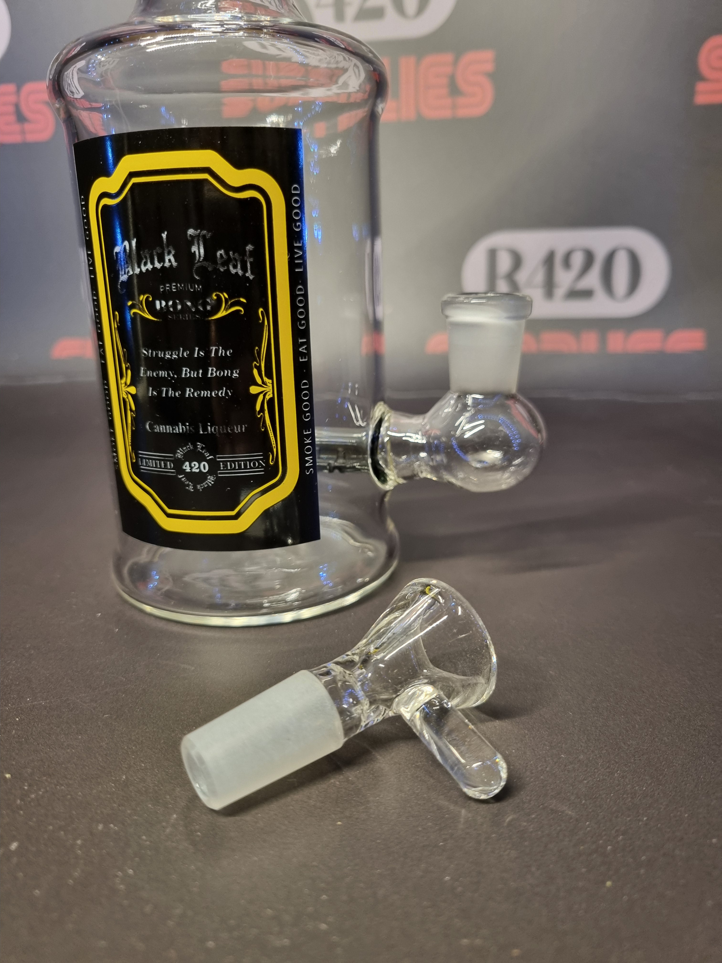 Black Leaf - "Whisky" Bottle Bong - H240mm