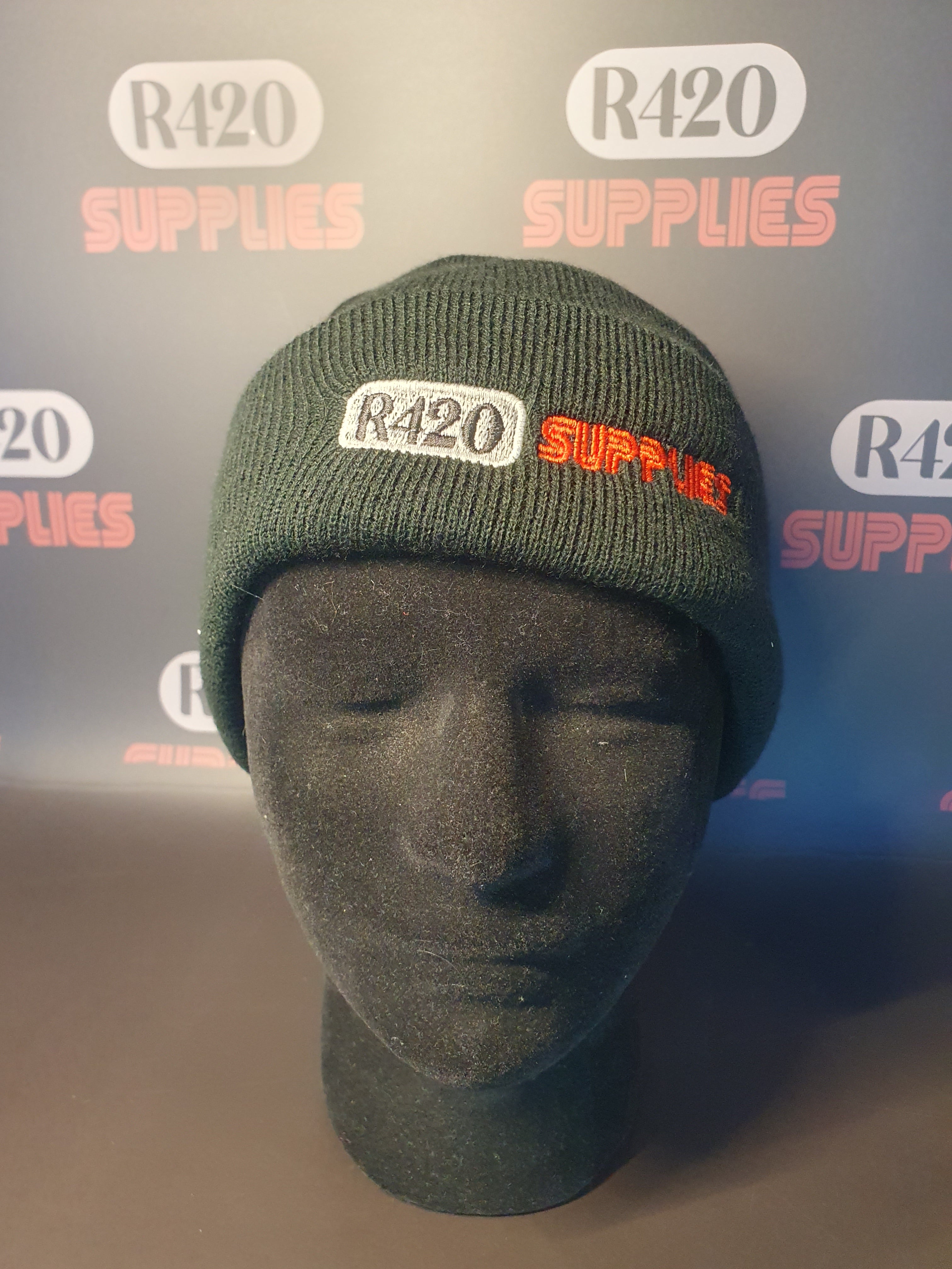 R420 Beanie Hat - Black