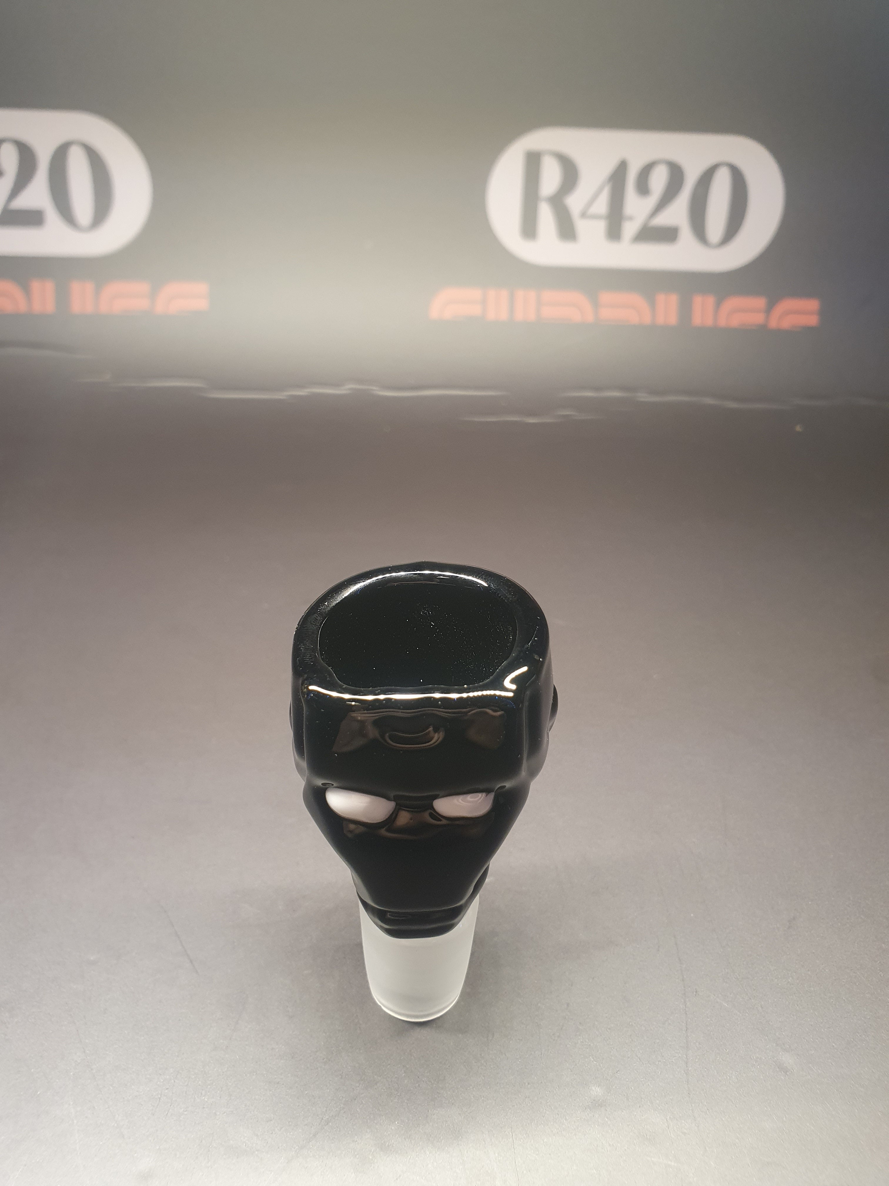 Iron Man Black Bowl - 18mm Male