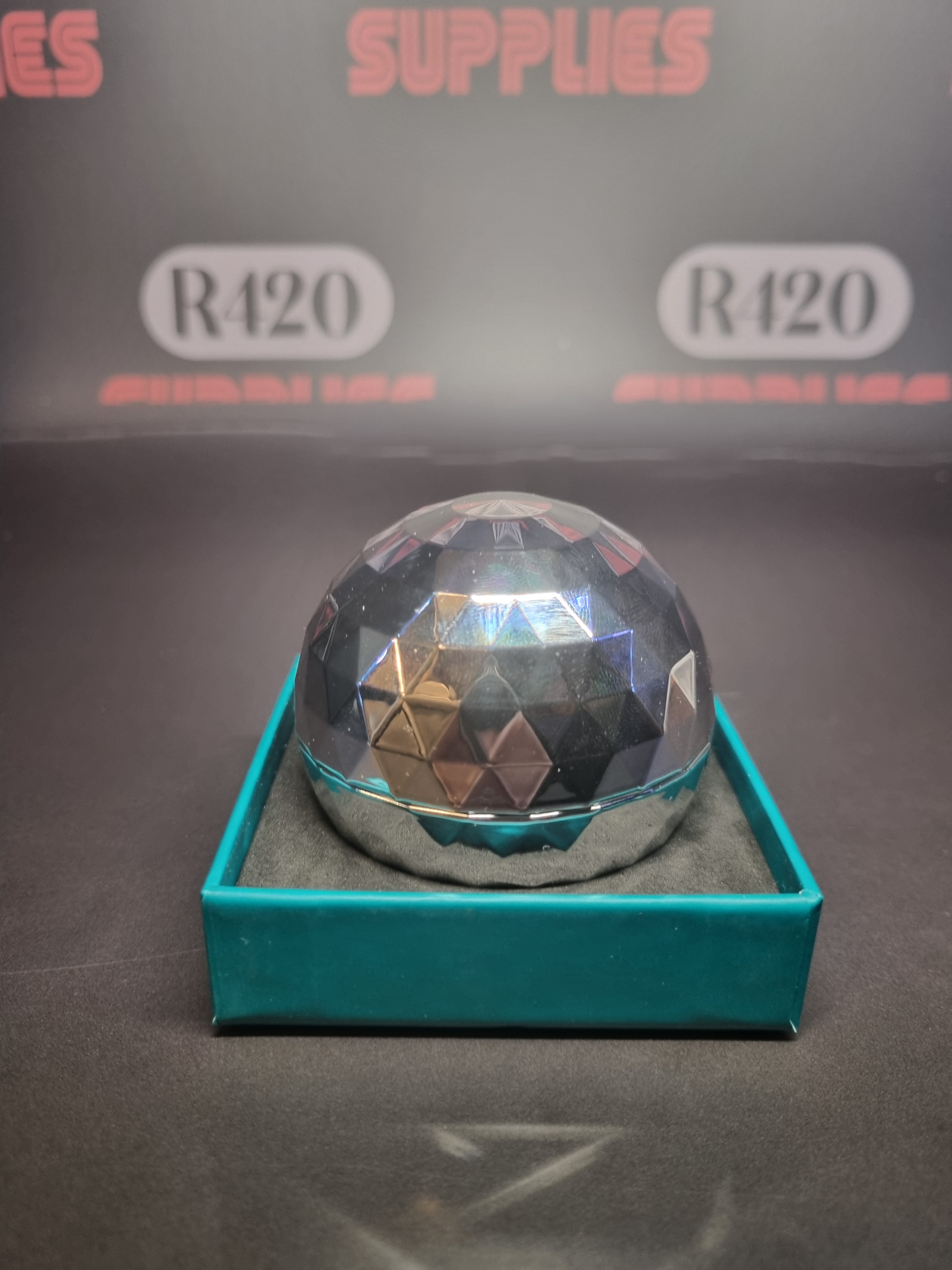 Champ High Disco Ball Metal Grinder