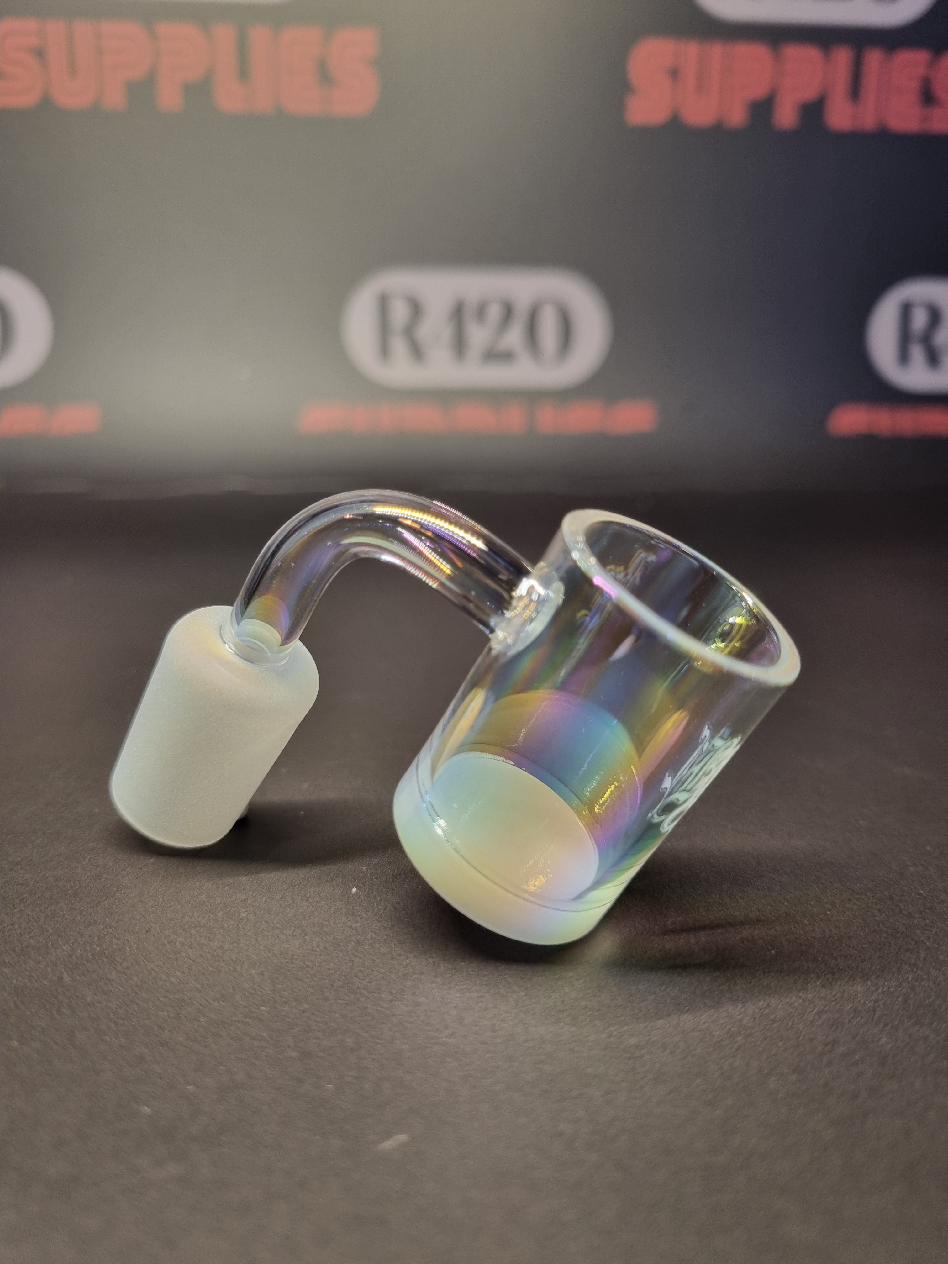 Quartz Banger - 18mm / 90° Male Fitting - Rainbow Effect