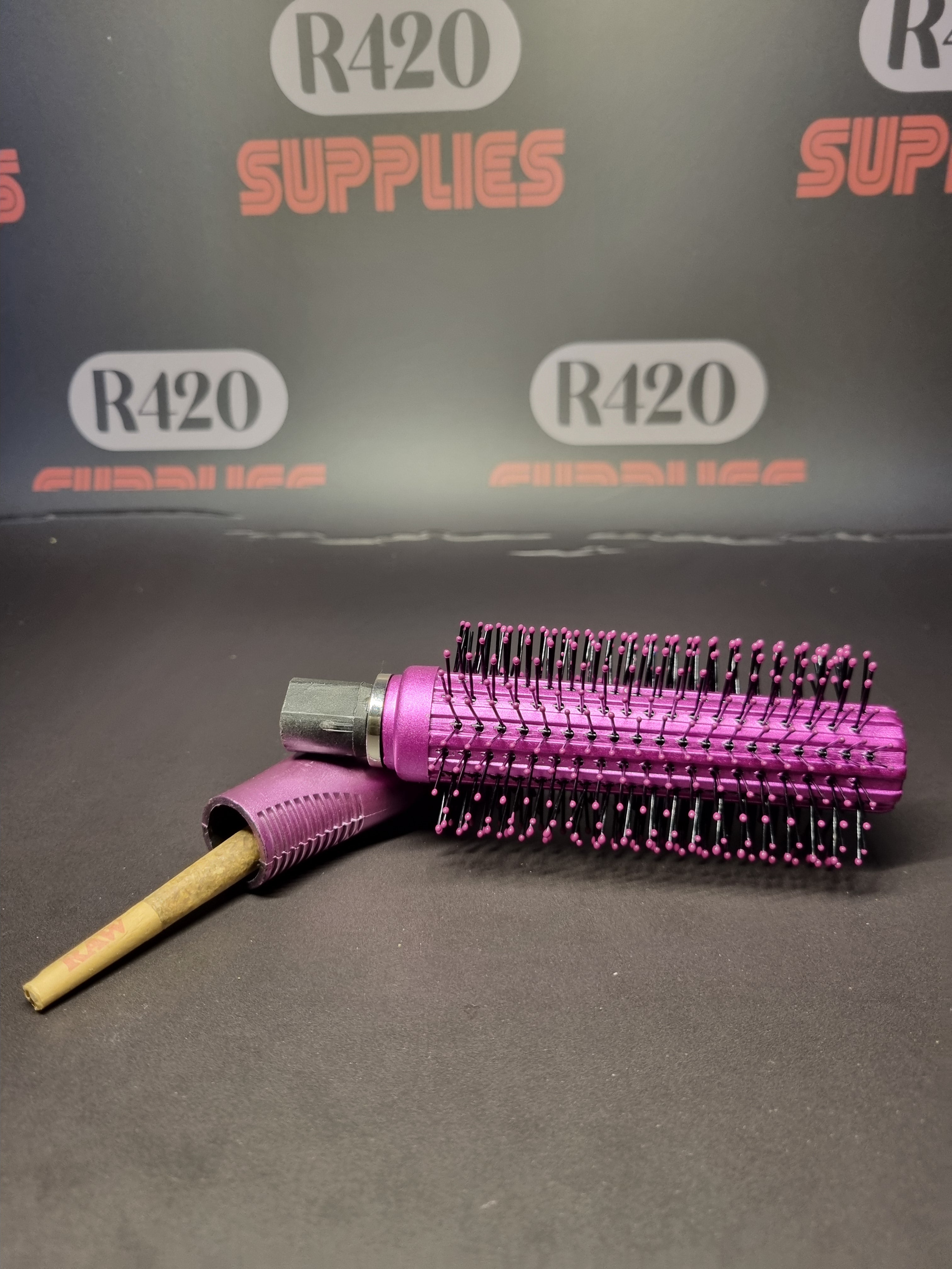 Hairbrush Safe / Stash