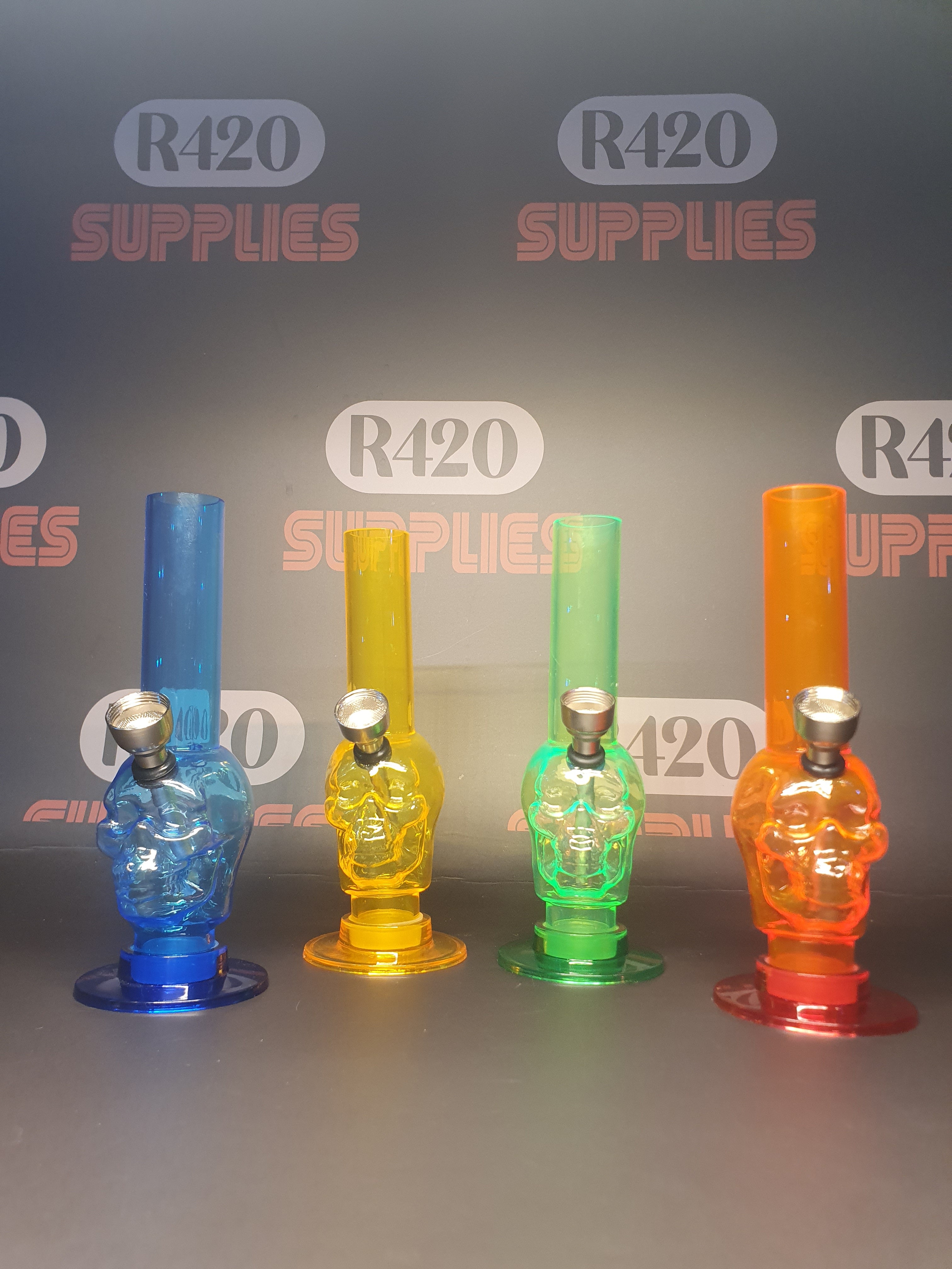 Plastic Mini Skull Bong - Mixed Colours