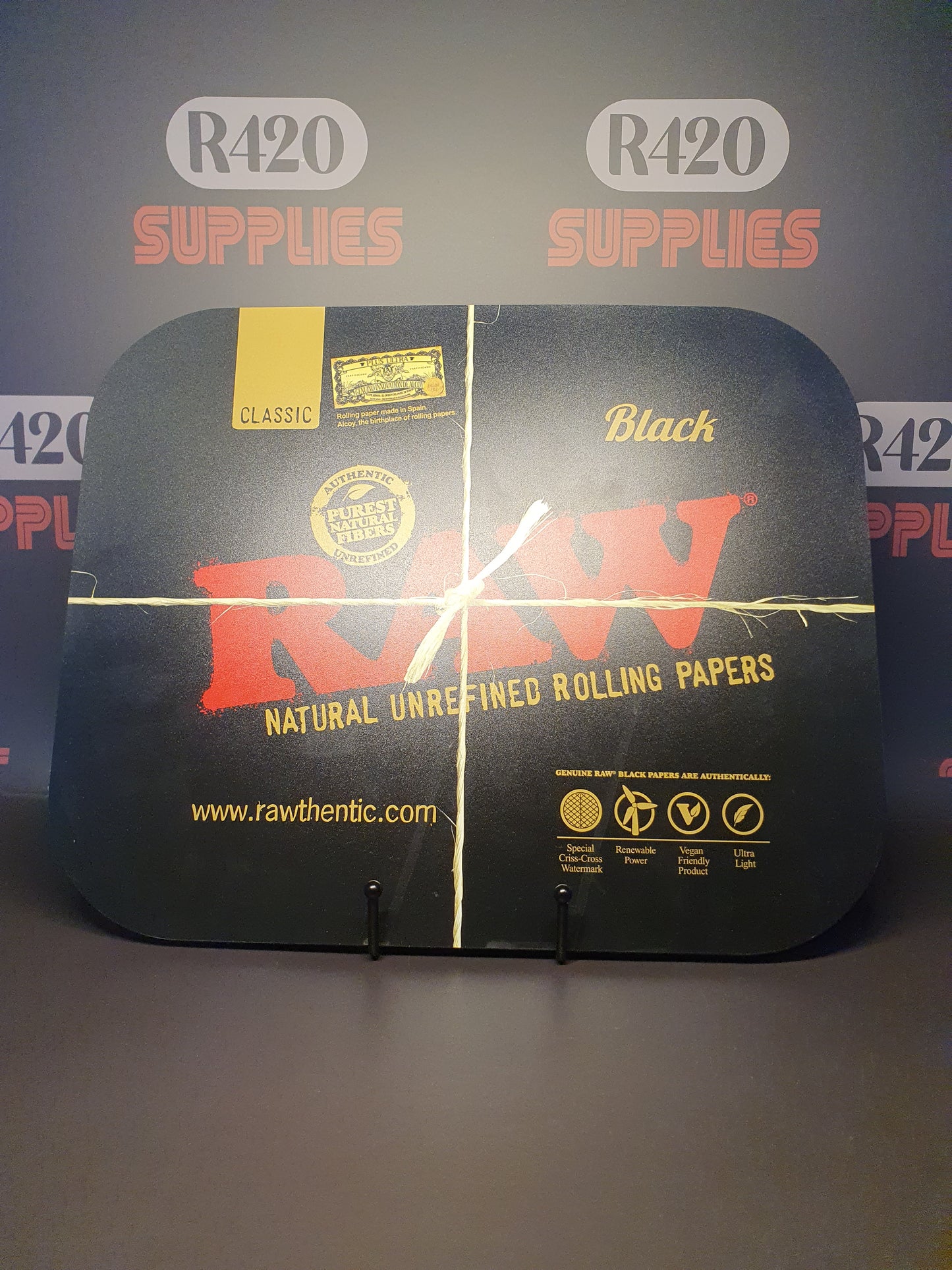 RAW Black Magnetic Tray Cover - Large