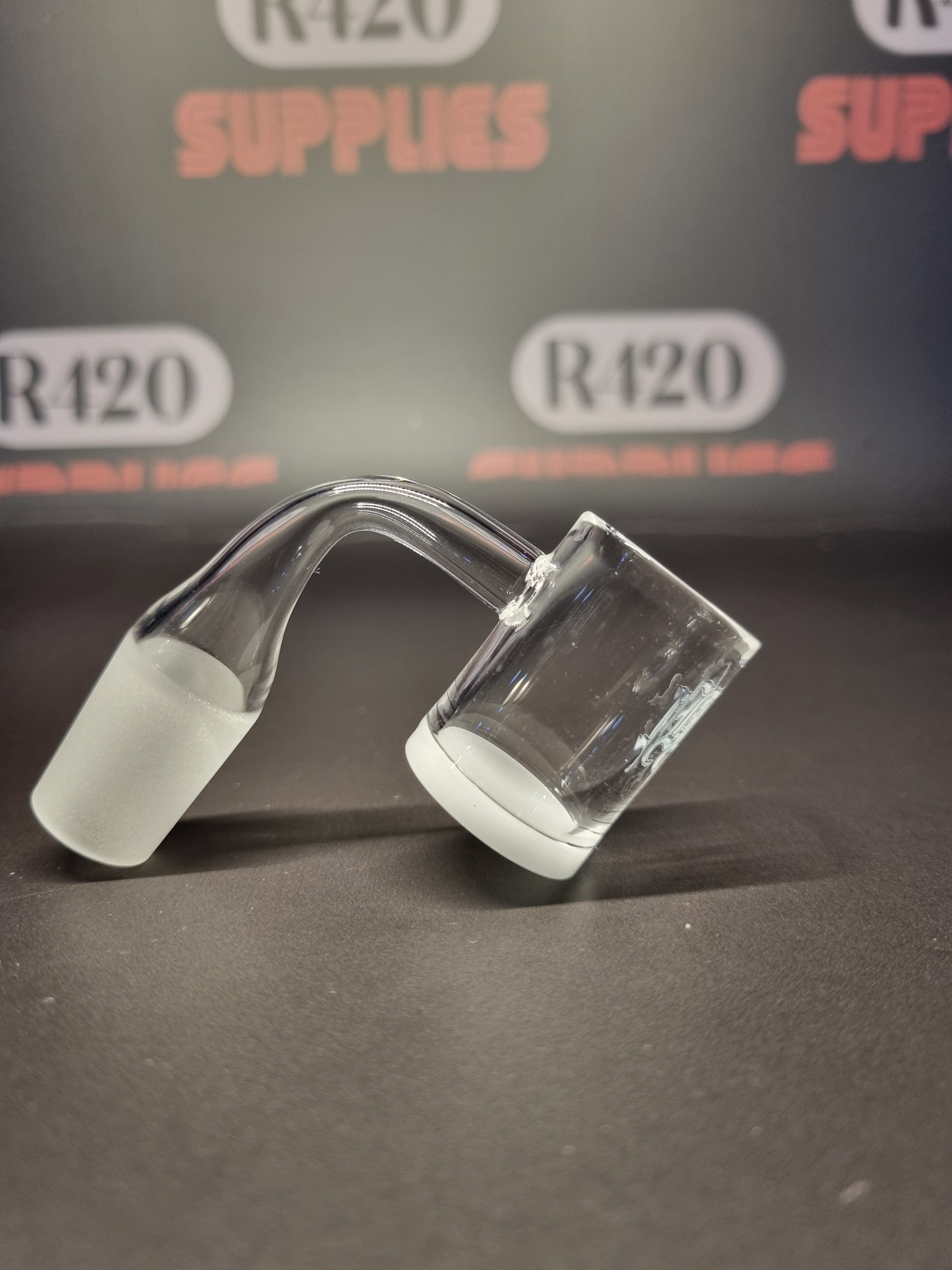 Quartz Banger - 18mm / 90° Male Fitting