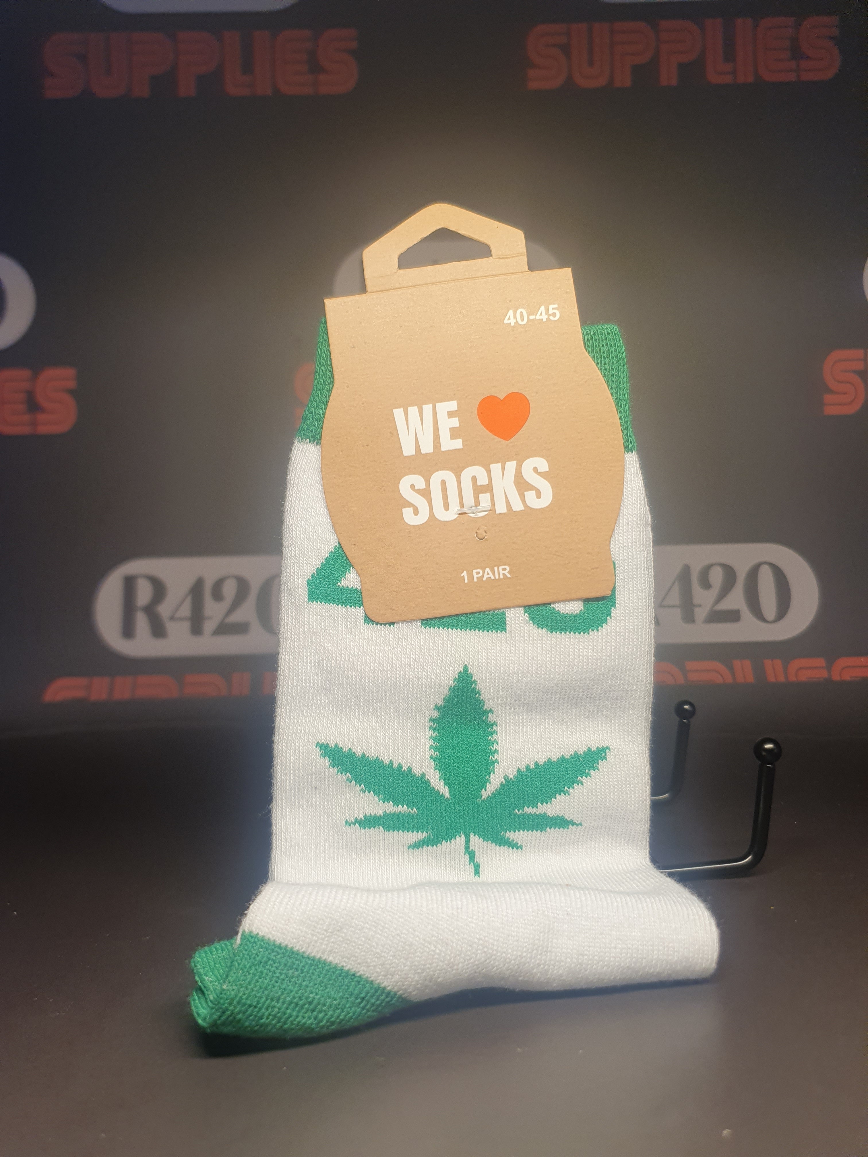 LONG SOCKS-SIZE(40-45) - White with Green Leaf