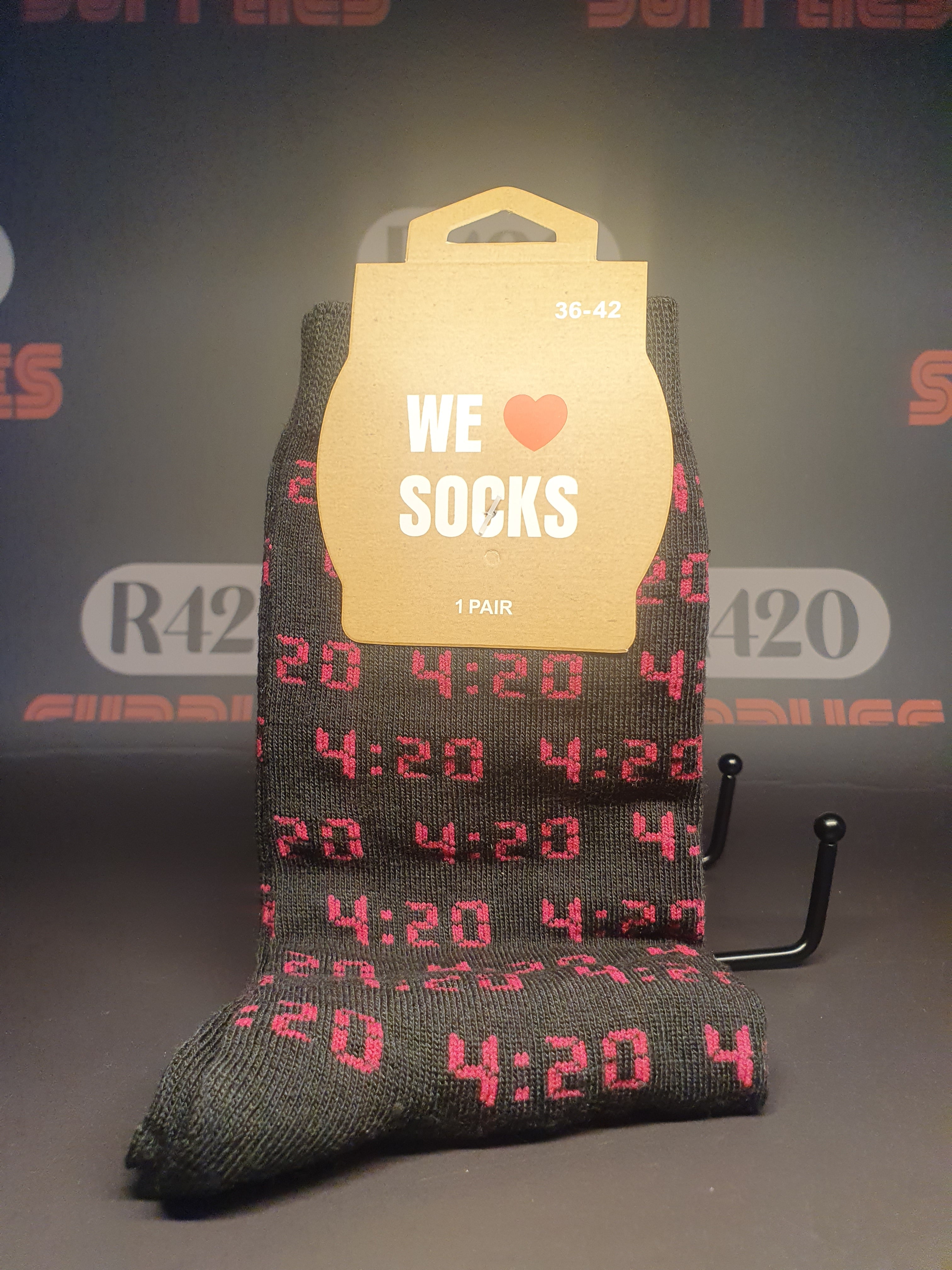 LONG SOCKS-SIZE(36-42) - Pink alarm