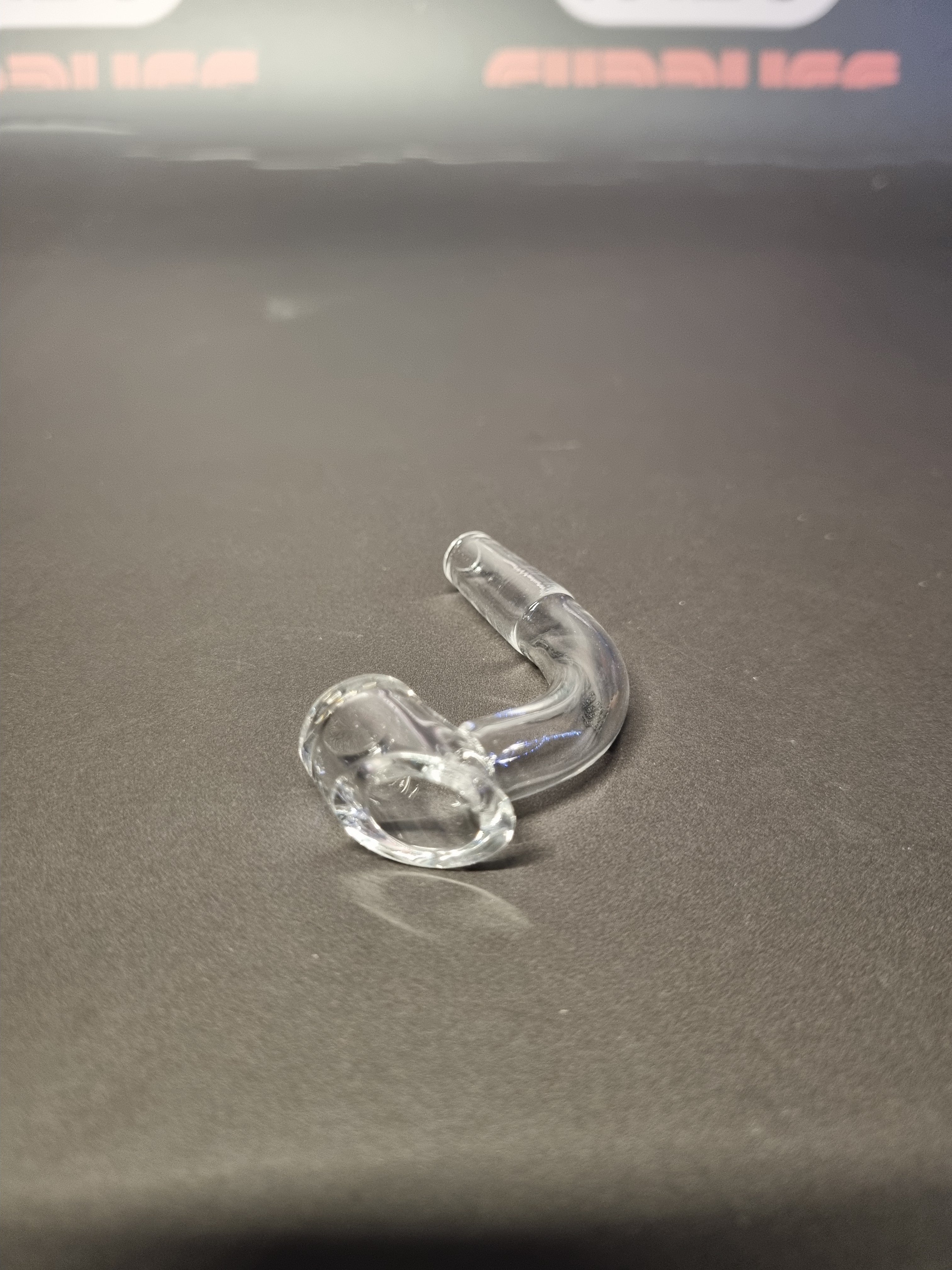 Quartz Banger - 10mm / 90° Male Fitting - Angled Top