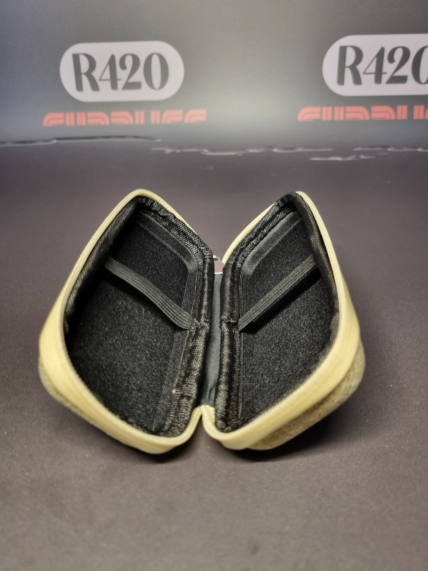RAW kegel portemonnee