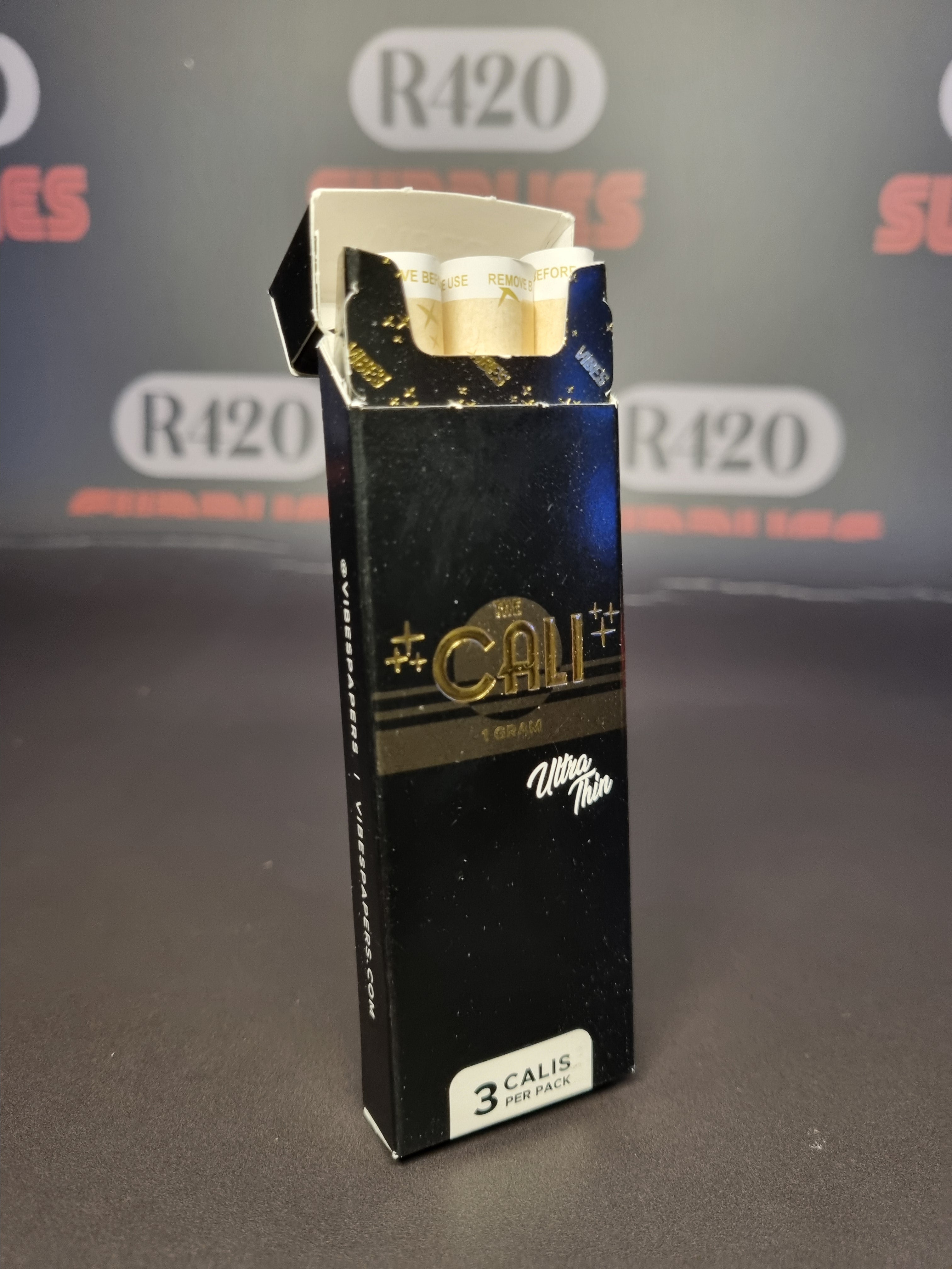 Vibes Papers - The Cali ultra Thin - Pre-Rolled 3 Pack - 1 Gram