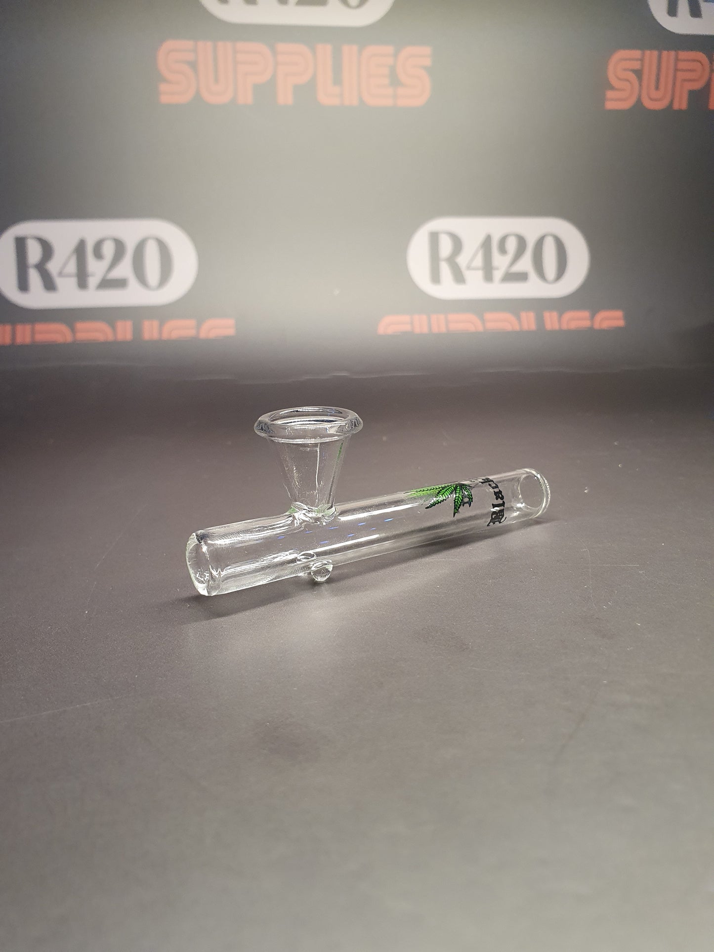 Black Leaf Glass Shotgun Pipe - 100mm