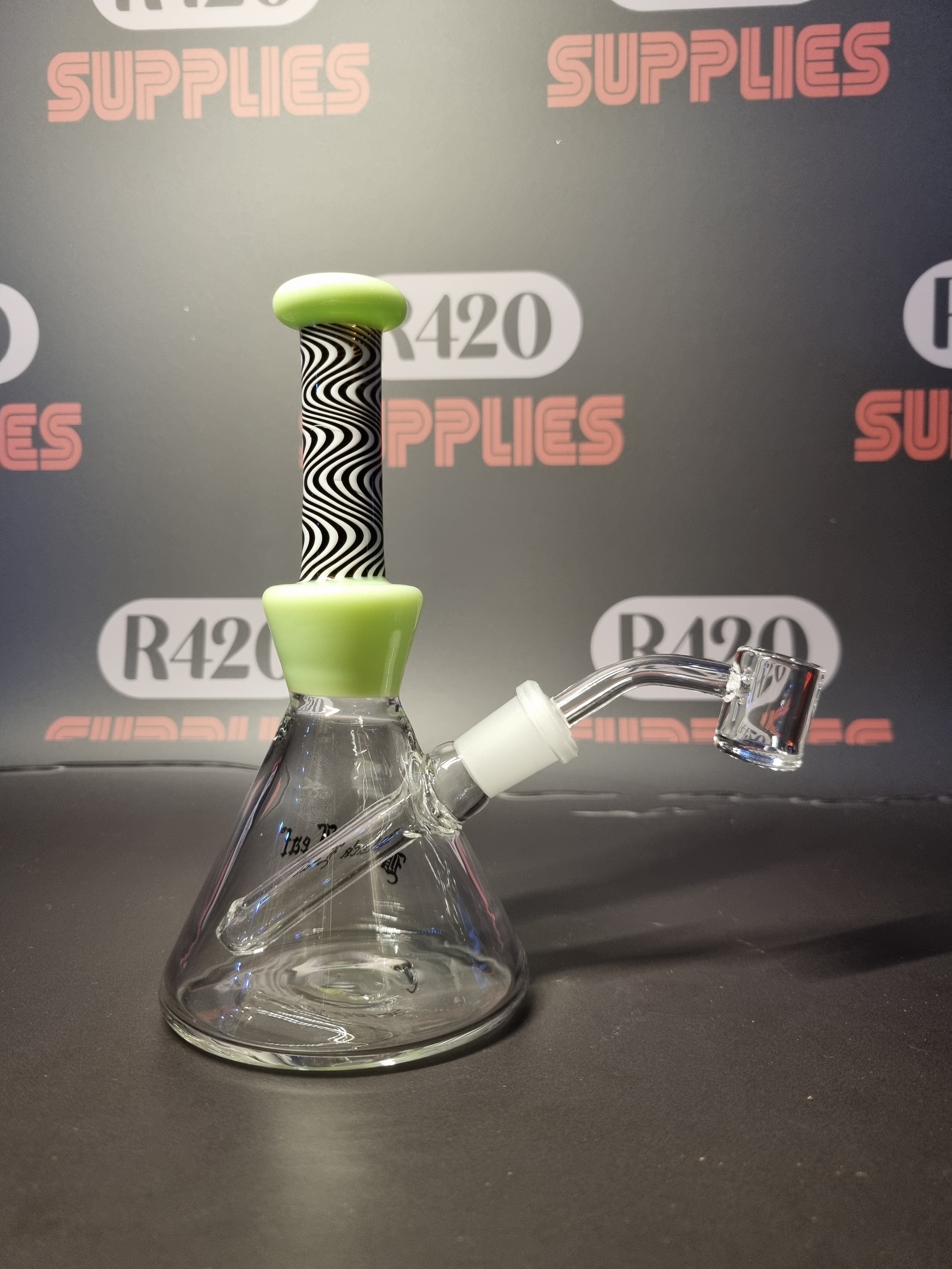 Black Leaf - Glass Dab Rig - H160mm - Green