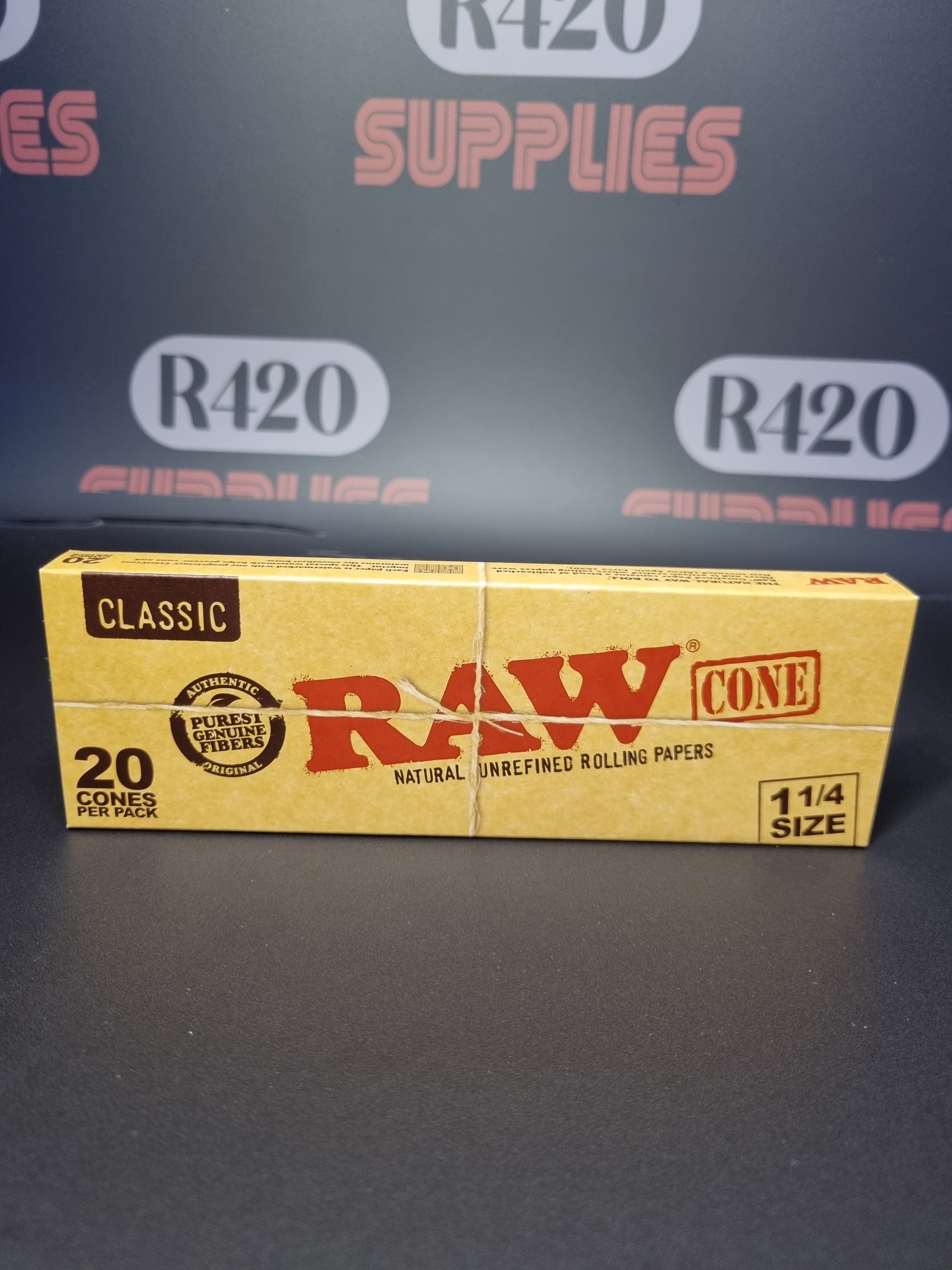 RAW Classic 1 1/4 Cones - 20 Pack
