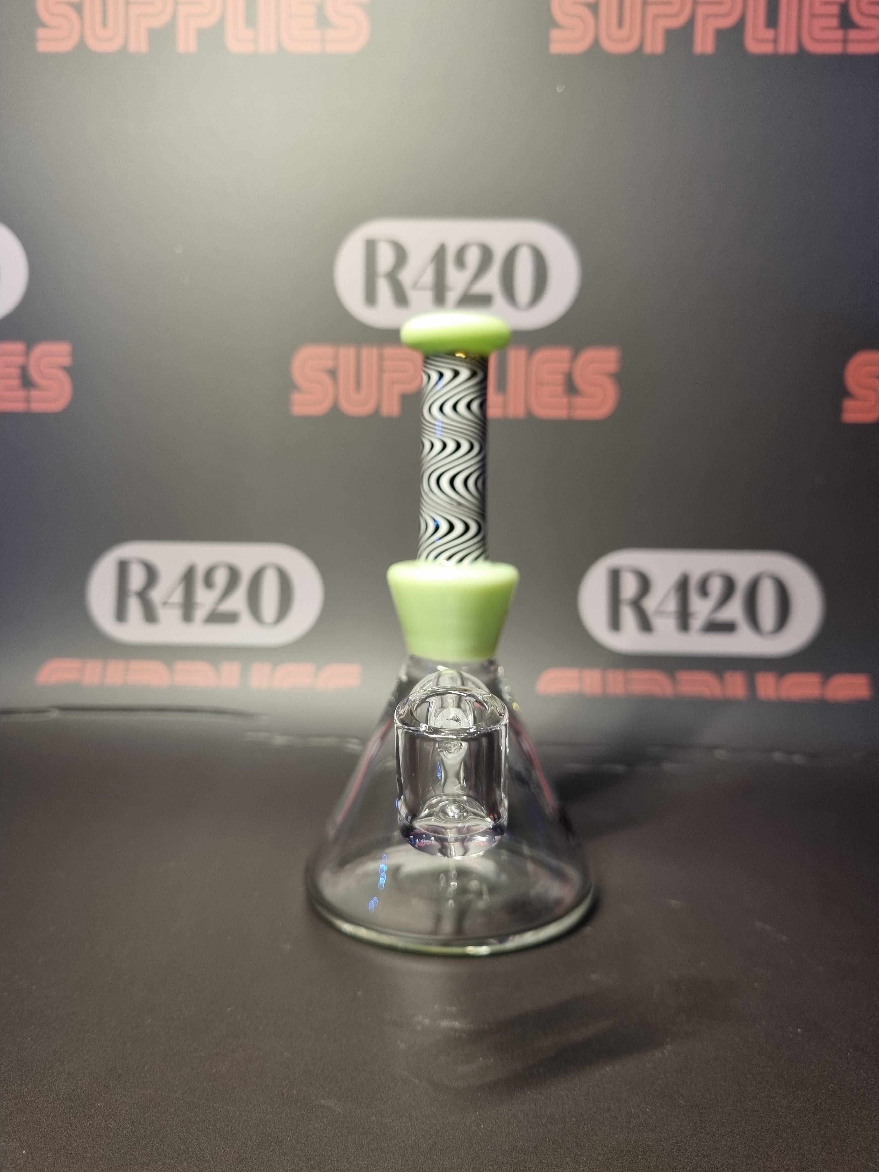 Black Leaf - Glass Dab Rig - H160mm - Green