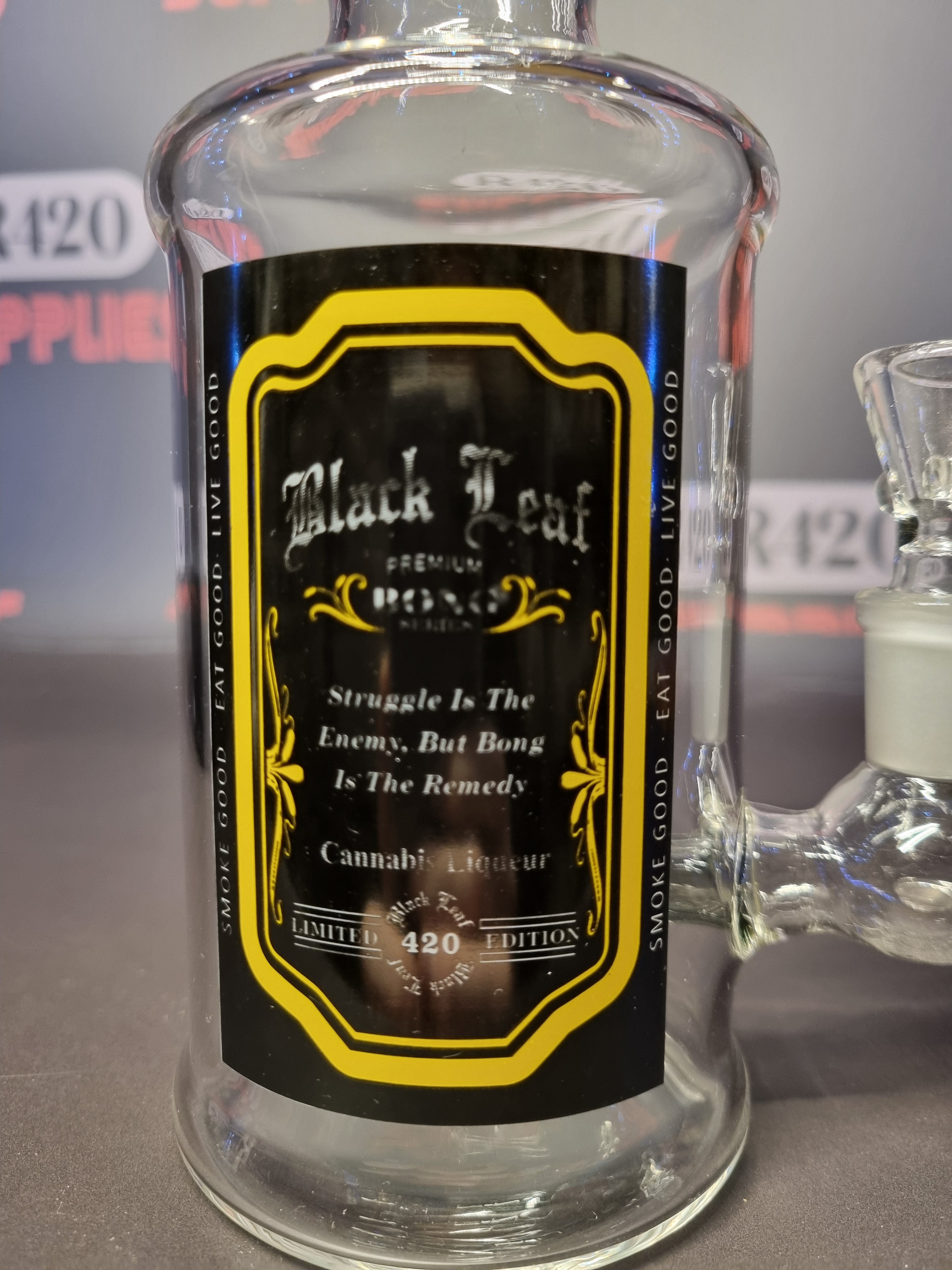 Black Leaf - "Whisky" Bottle Bong - H240mm