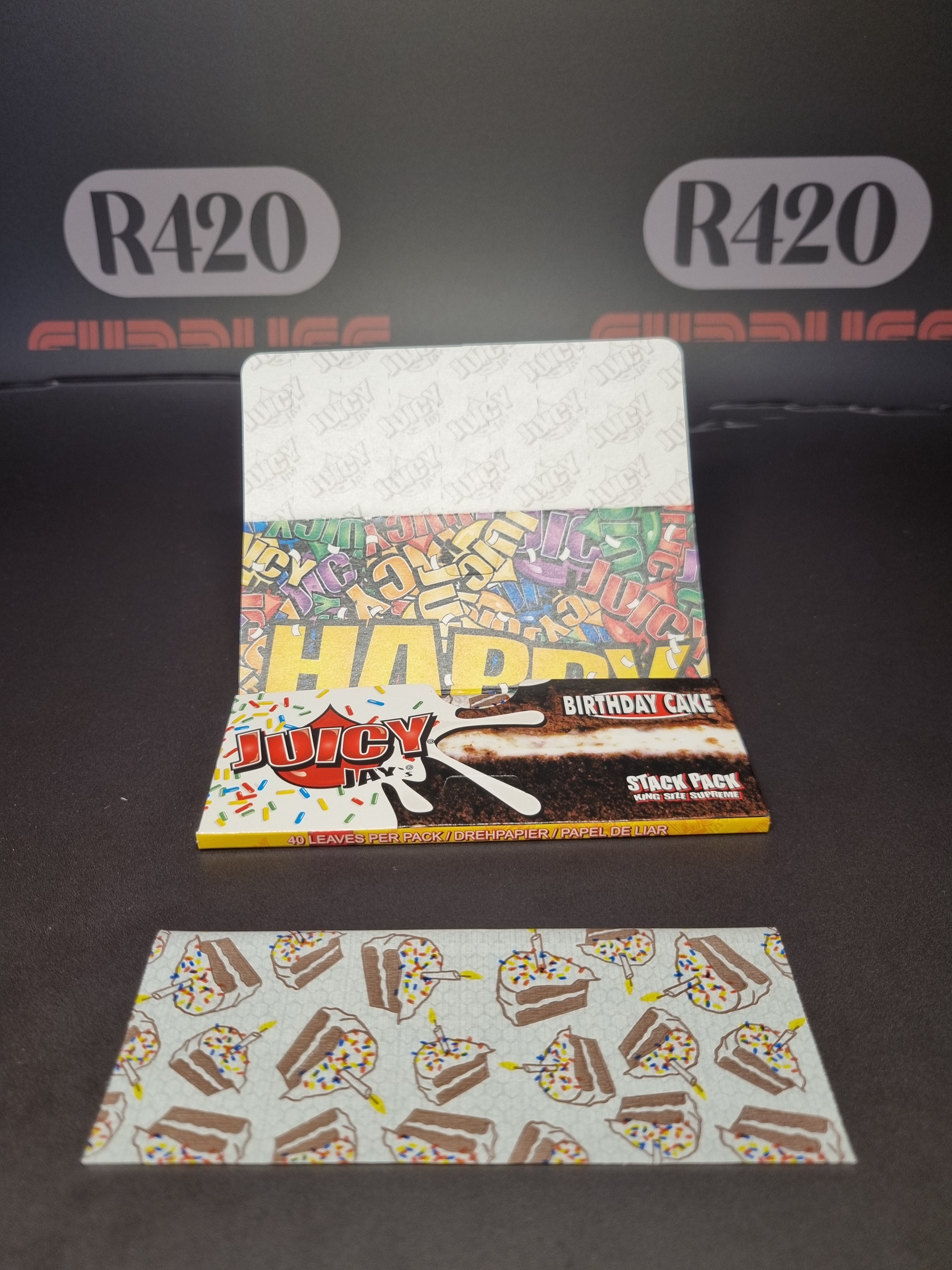 Juicy Jay's Kingsize Supreme Birthday Cake Flavoured Skins