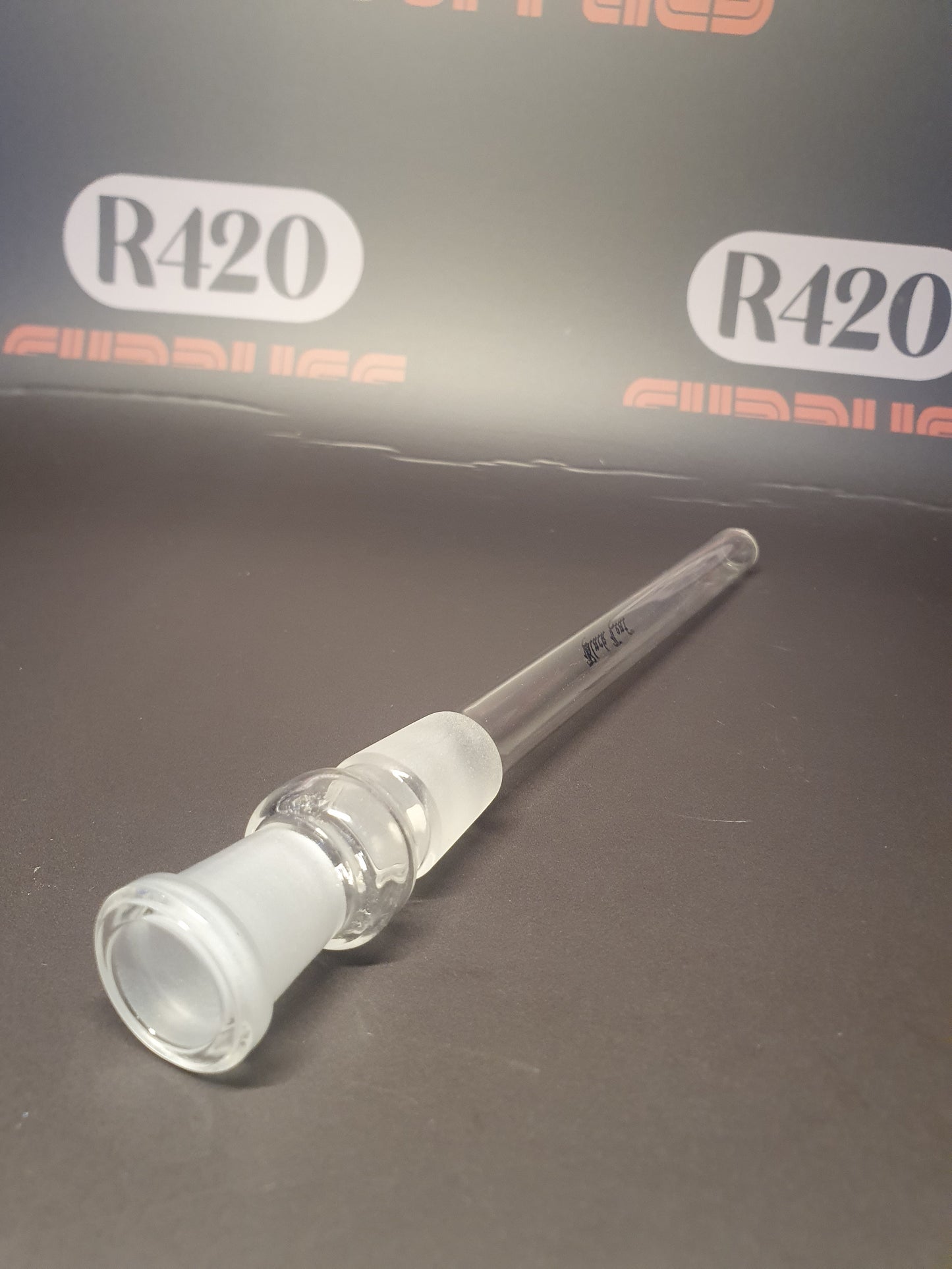 Glazen downstem - 18 mm buitenste 14 mm binnenste verbinding - 160 mm lang