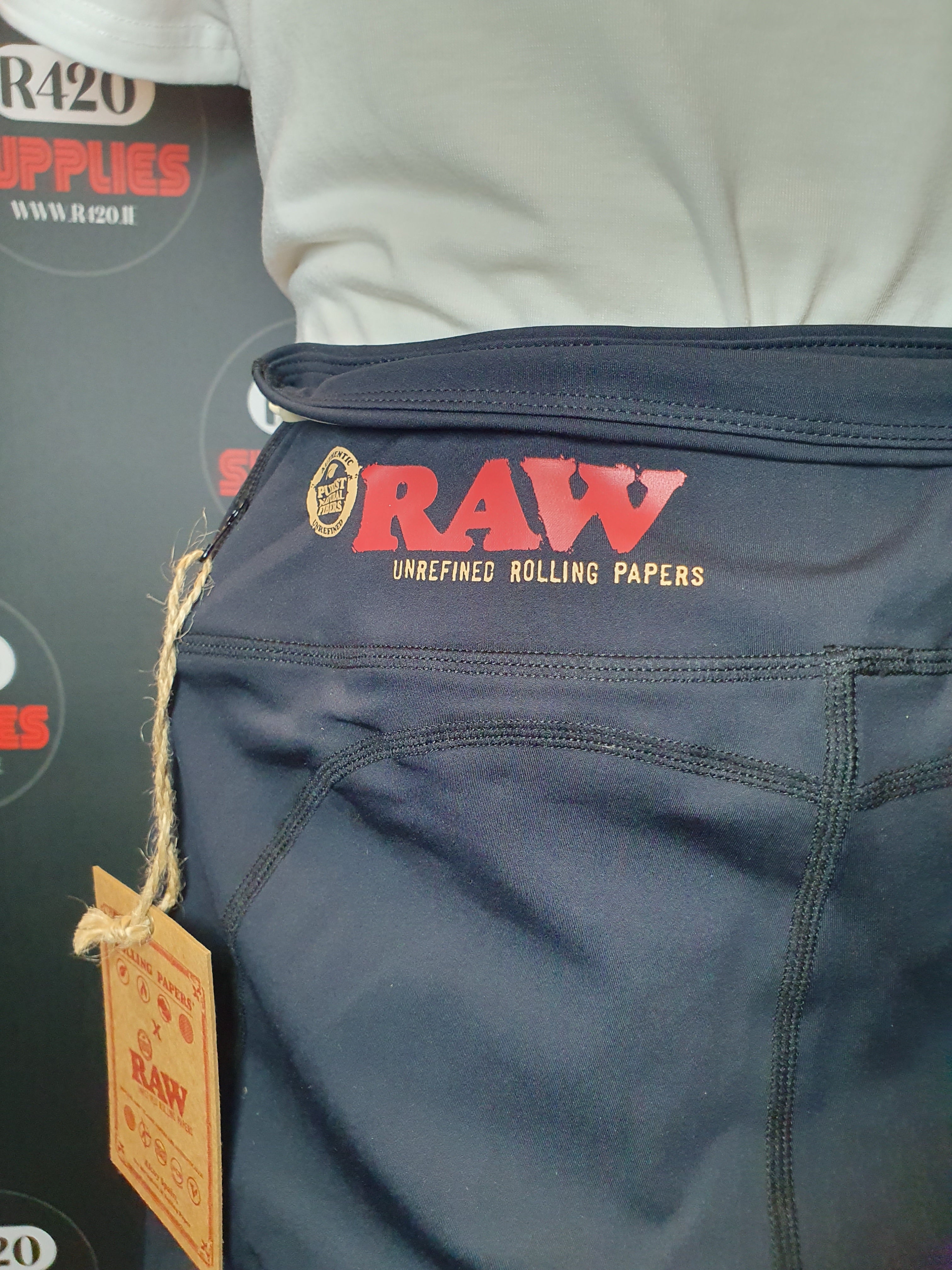 RAW High Waisted Leggings