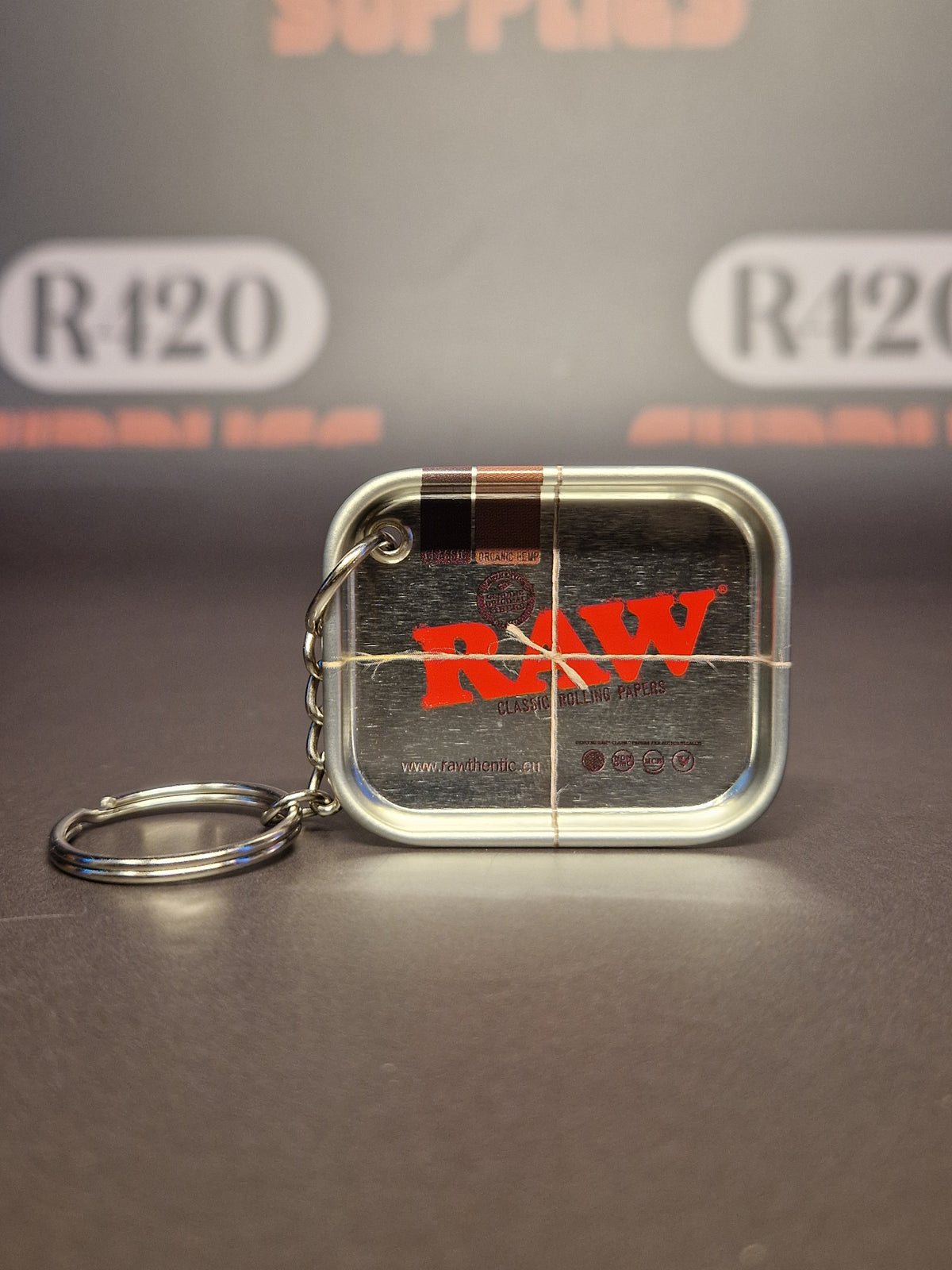 RAW Mini Rolling Tray Metal Keyring - Silver