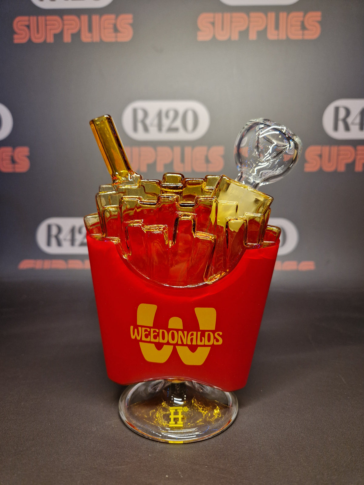 Hemper - Weedland's French Fry Glass Bong