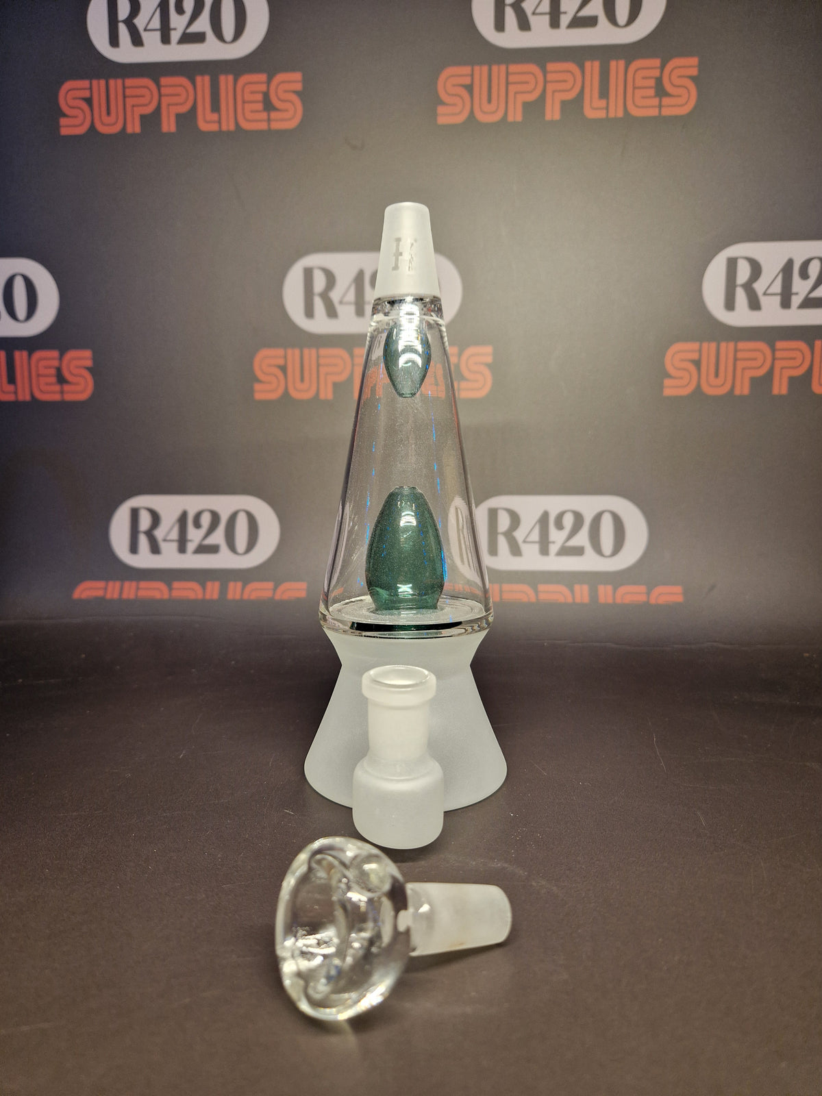 Hemper - That 70's Lamp Glass Bong