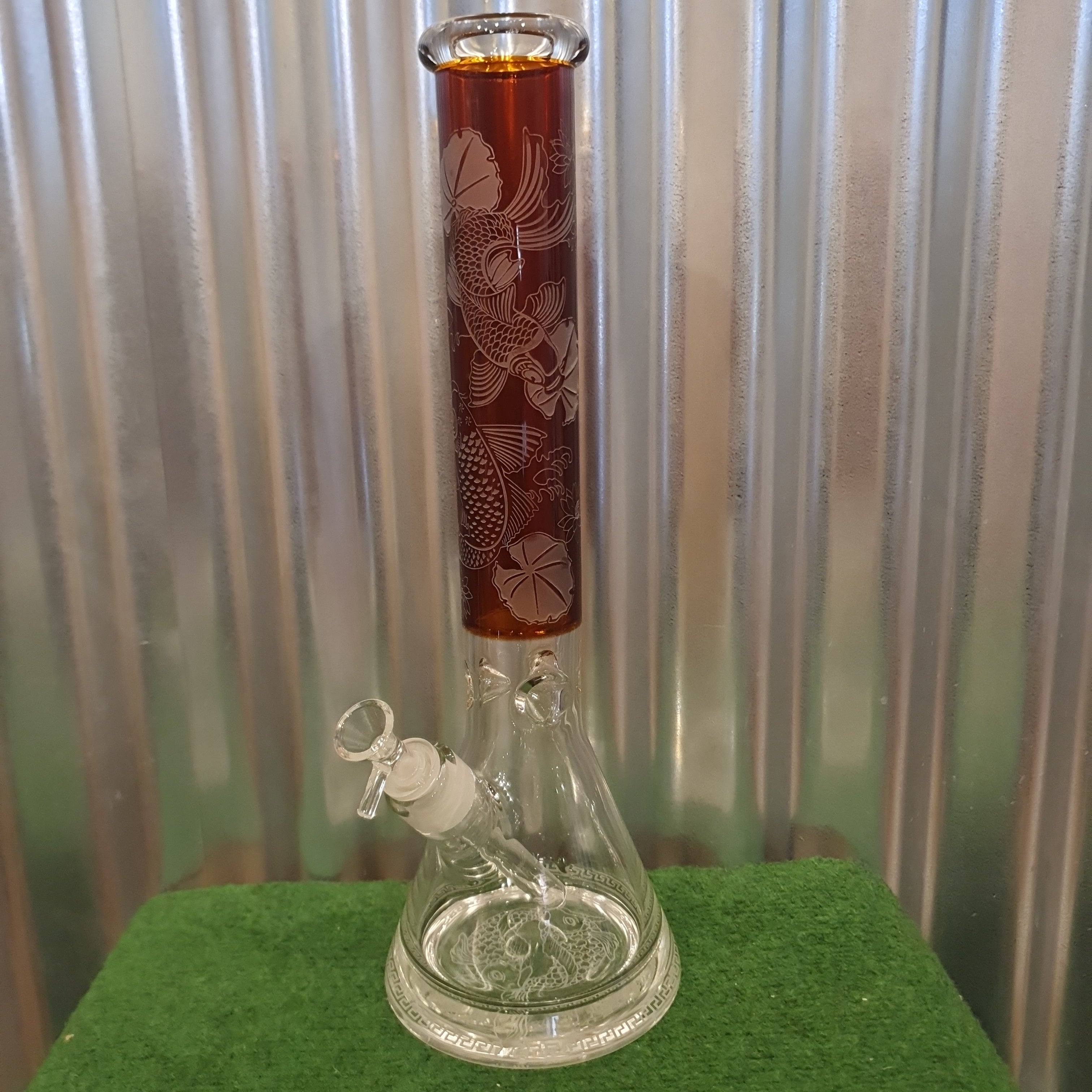Amsterdam - Deep Ocean Red - Heavy Base Glass Bong - H:40cm