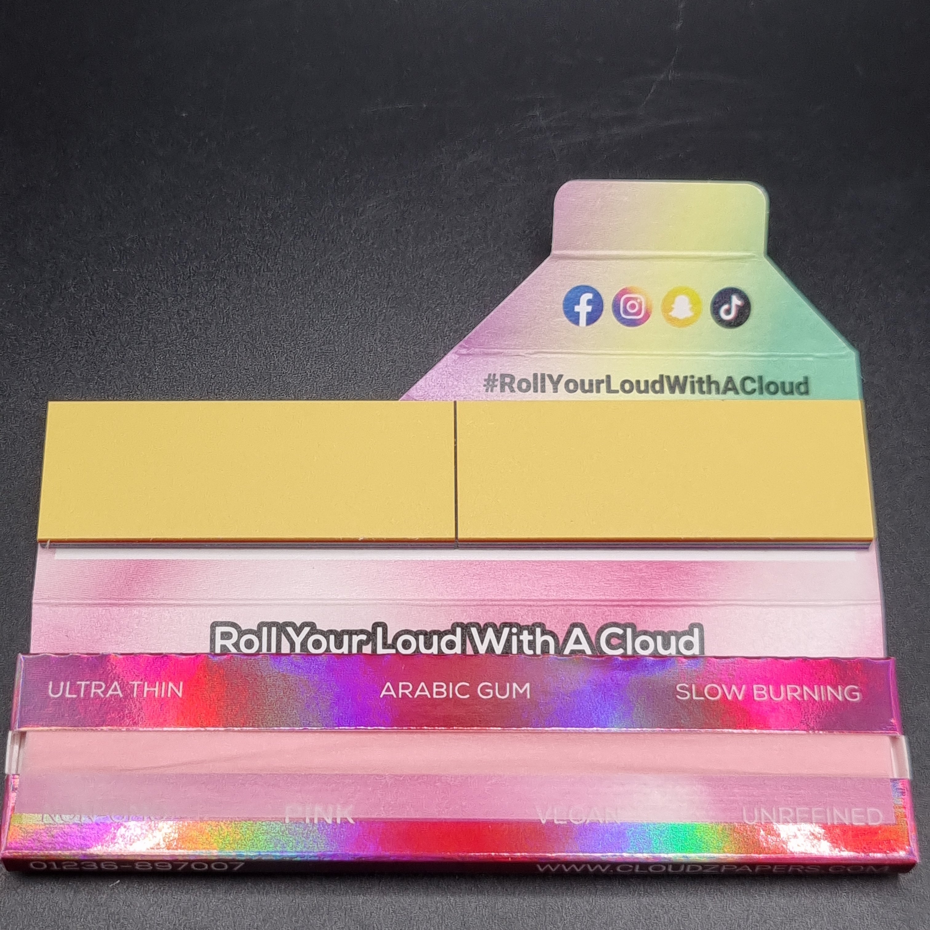 Cloudz Kingsize Slim Rolling Papers & Tips - Pink