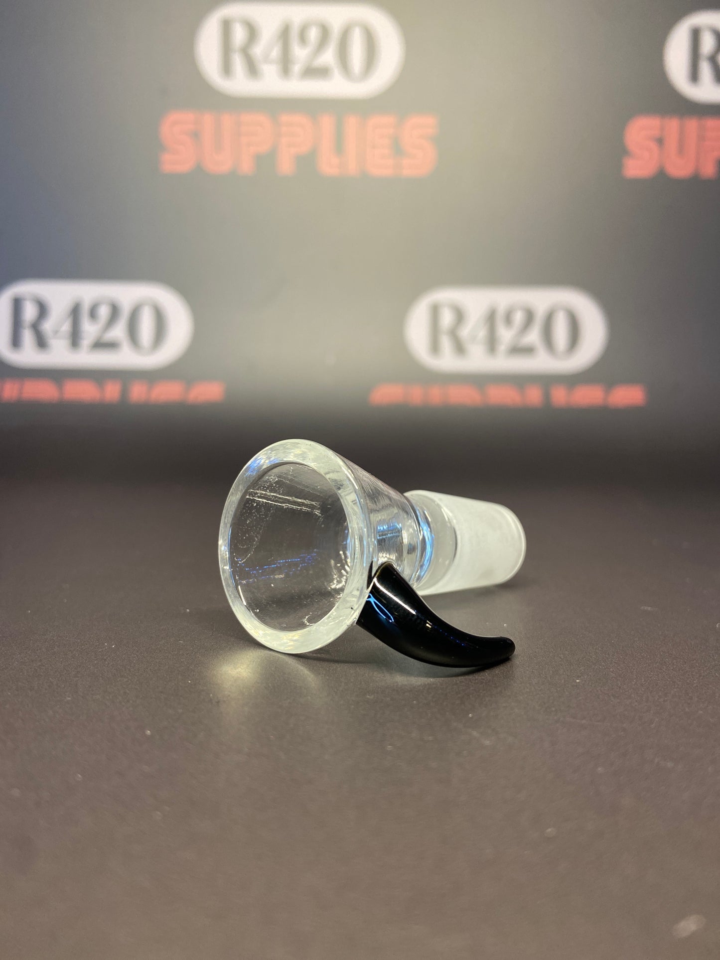 Glass Bowl with Pull Handle - 18mm Male - Black