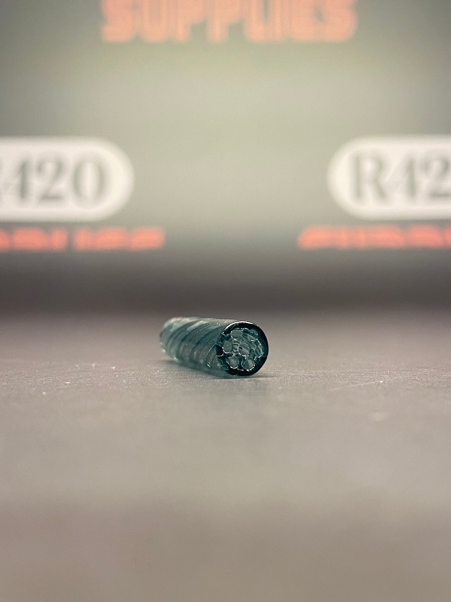 R420 Glass Filter Tip - 8mm x 30mm - Multiple Colours