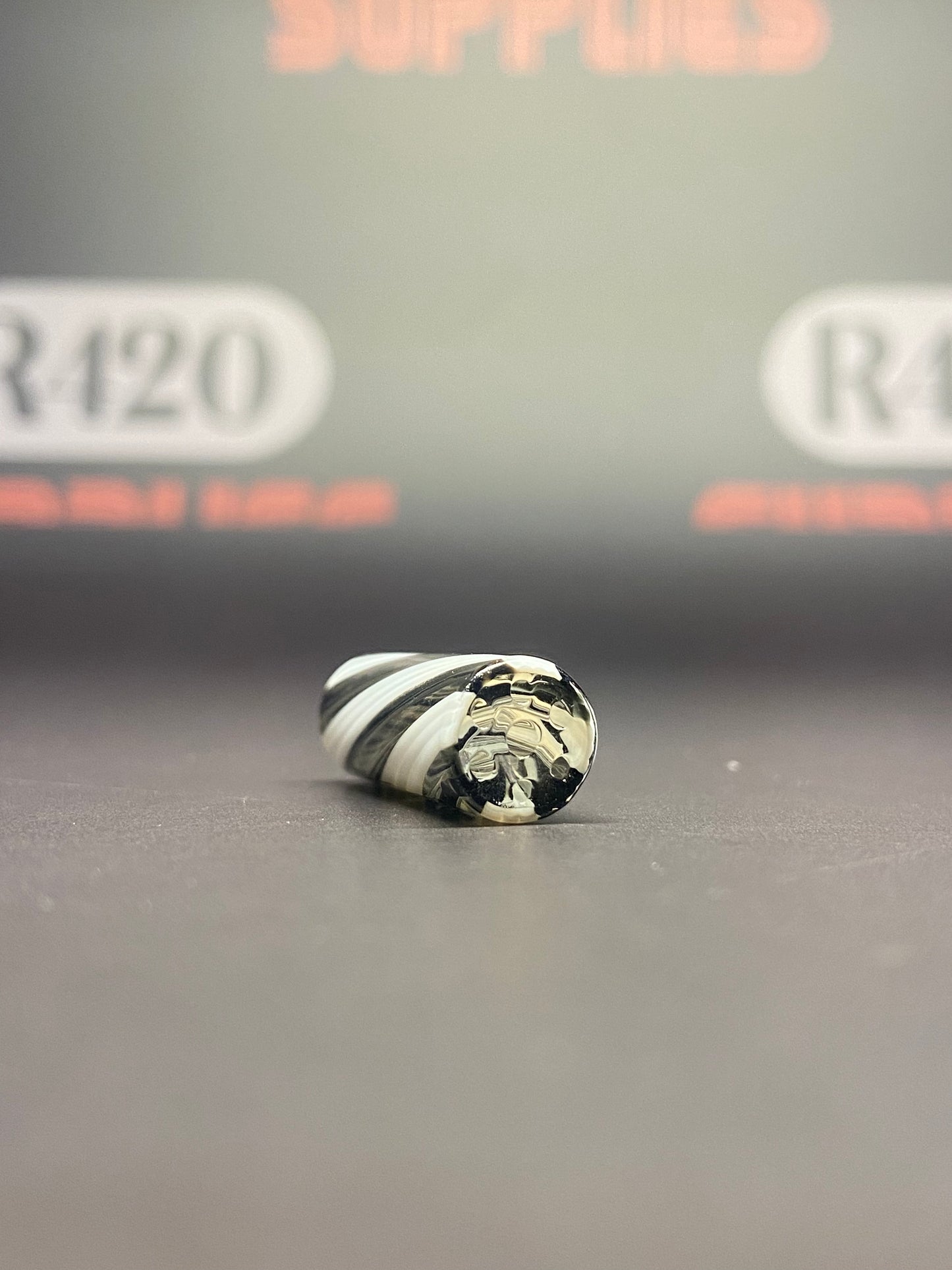 R420 Premium Glass Filter Tip - 10mm x 30mm - Multiple Colours