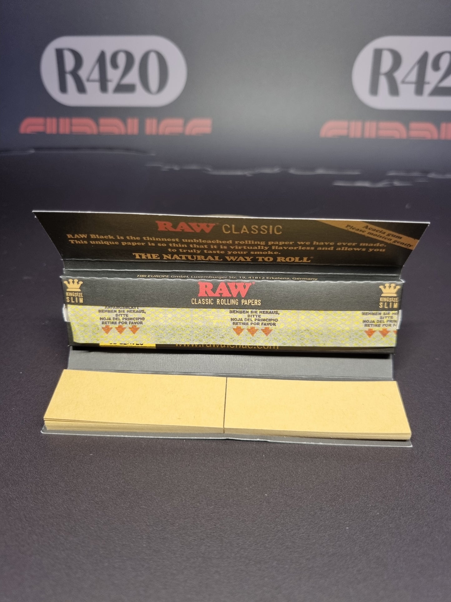 RAW Black Connoisseur - Kingsize Slim  (skins + tips)p