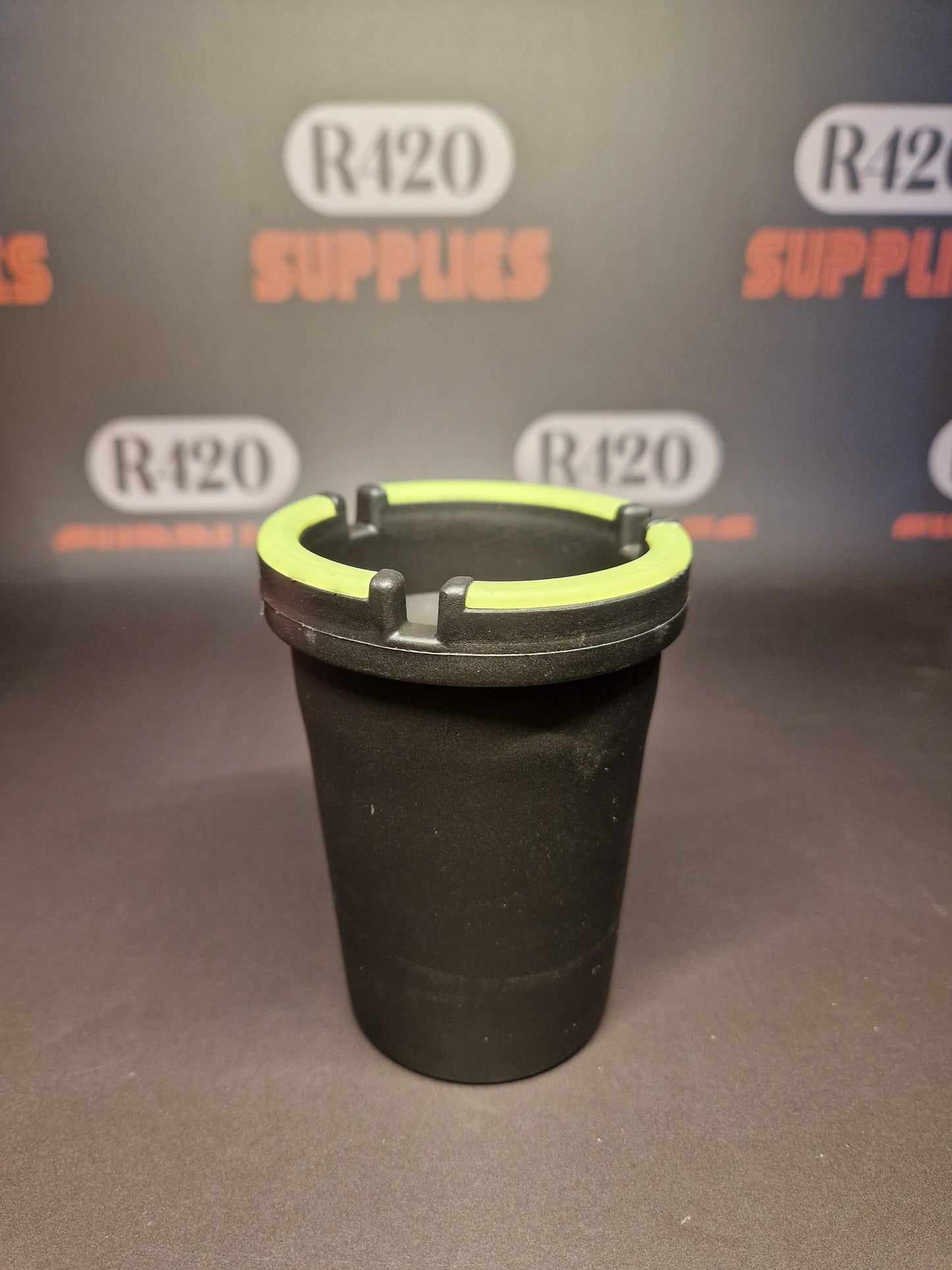 Butt Bucket Ashtray - Glow In The Dark Top