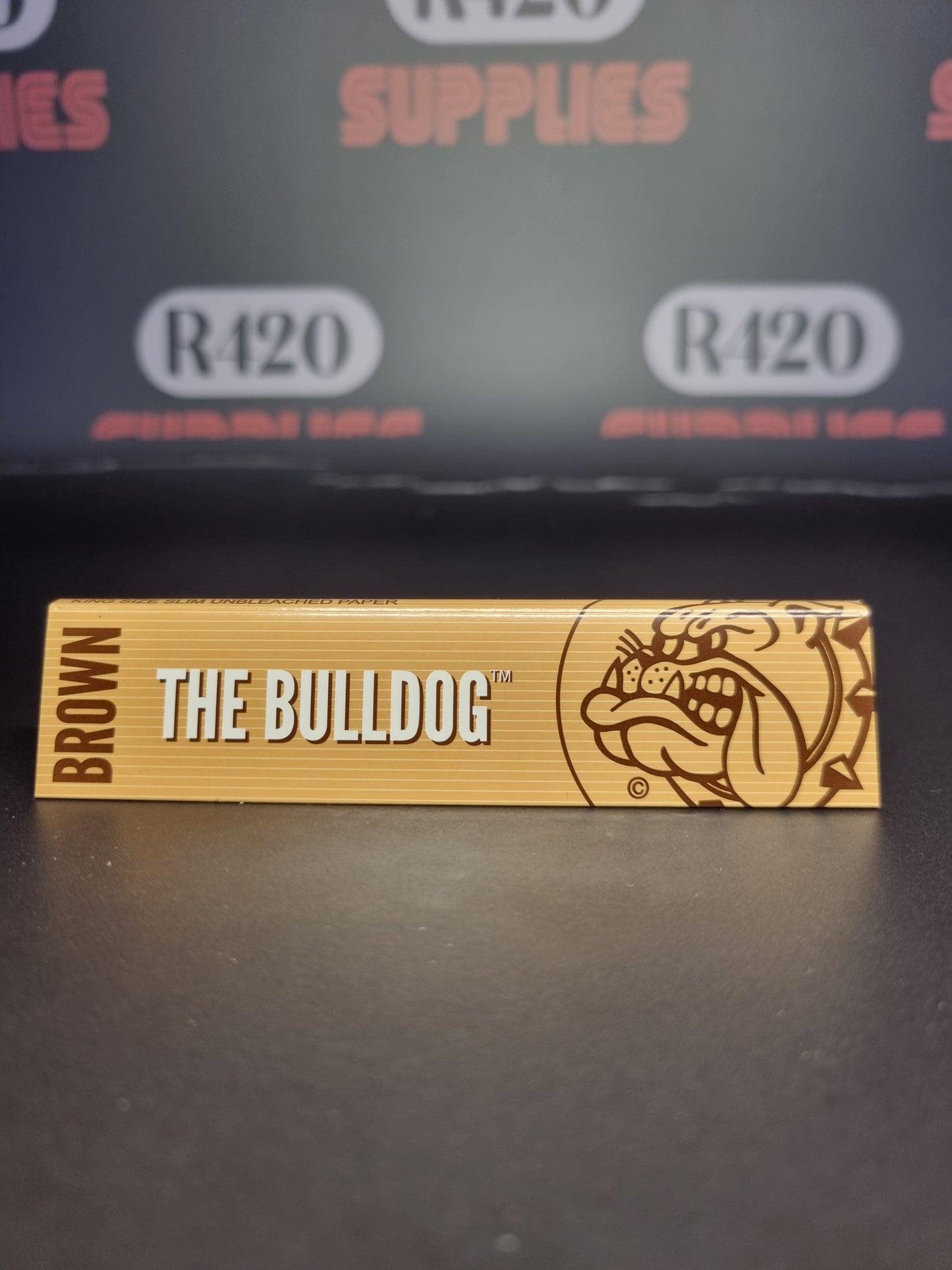 The Bulldog Brown Vloei - Kingsize Slim Ongebleekt Vloei