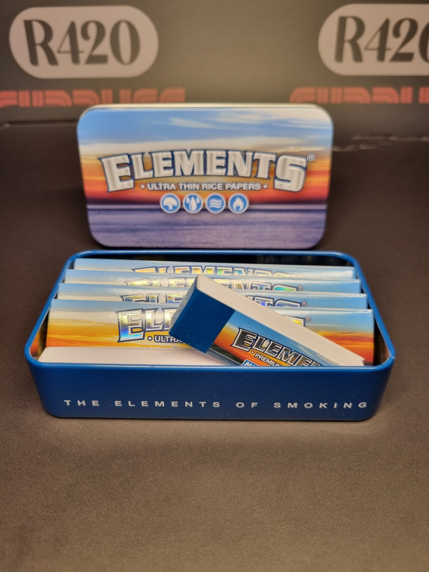 Elements Kingsize Rijstpapier Rookset - Vloeitjes, Tips + Metalen Tin