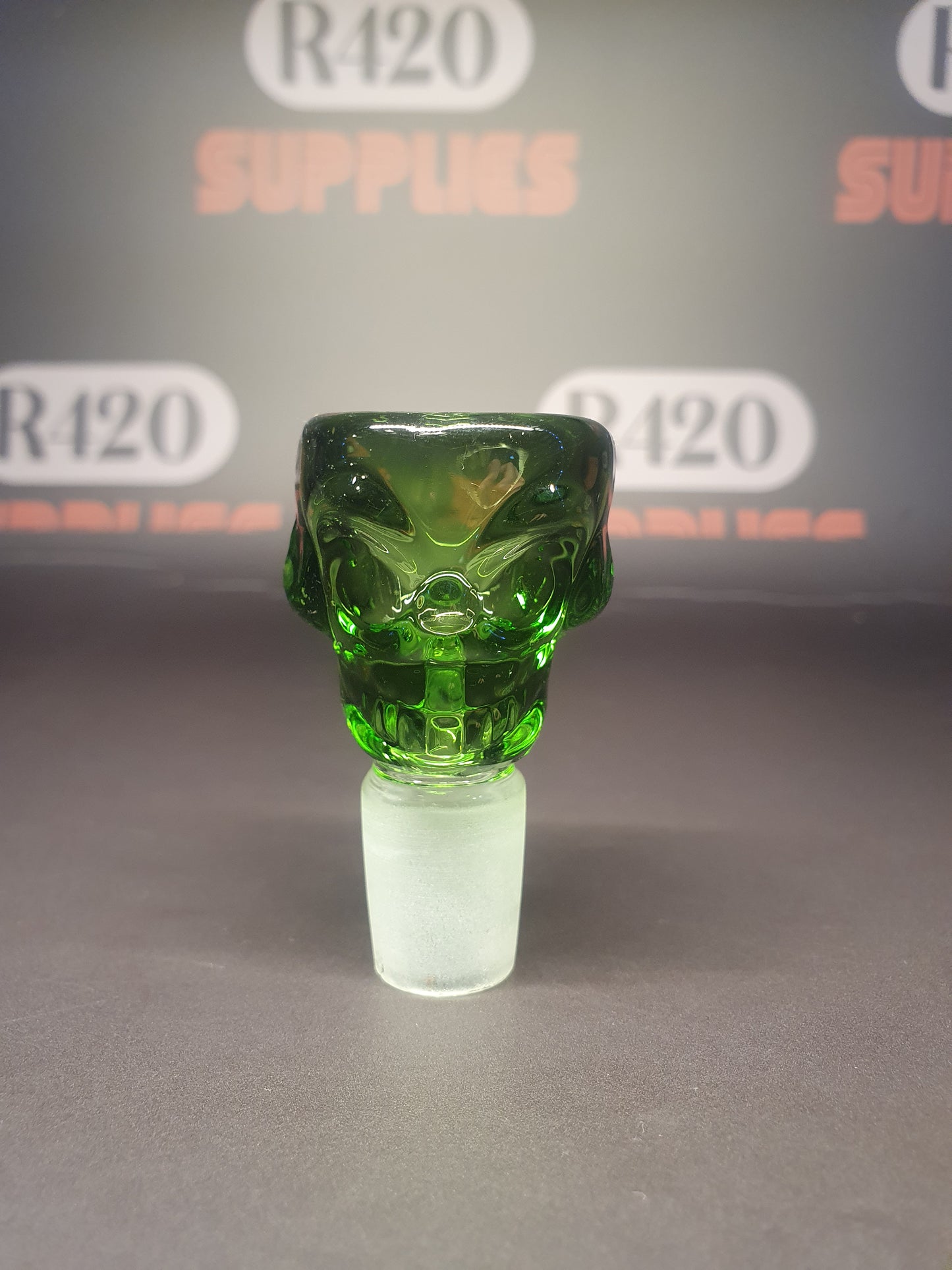 Groene schedelkom - 18 mm mannelijk
