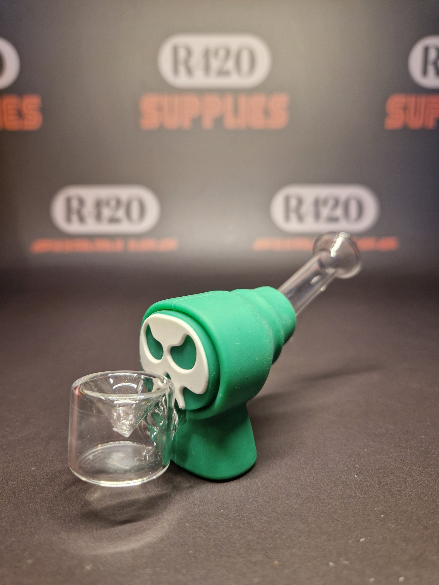 Skull Silicone Pipe with Glass Bowl - 13cm